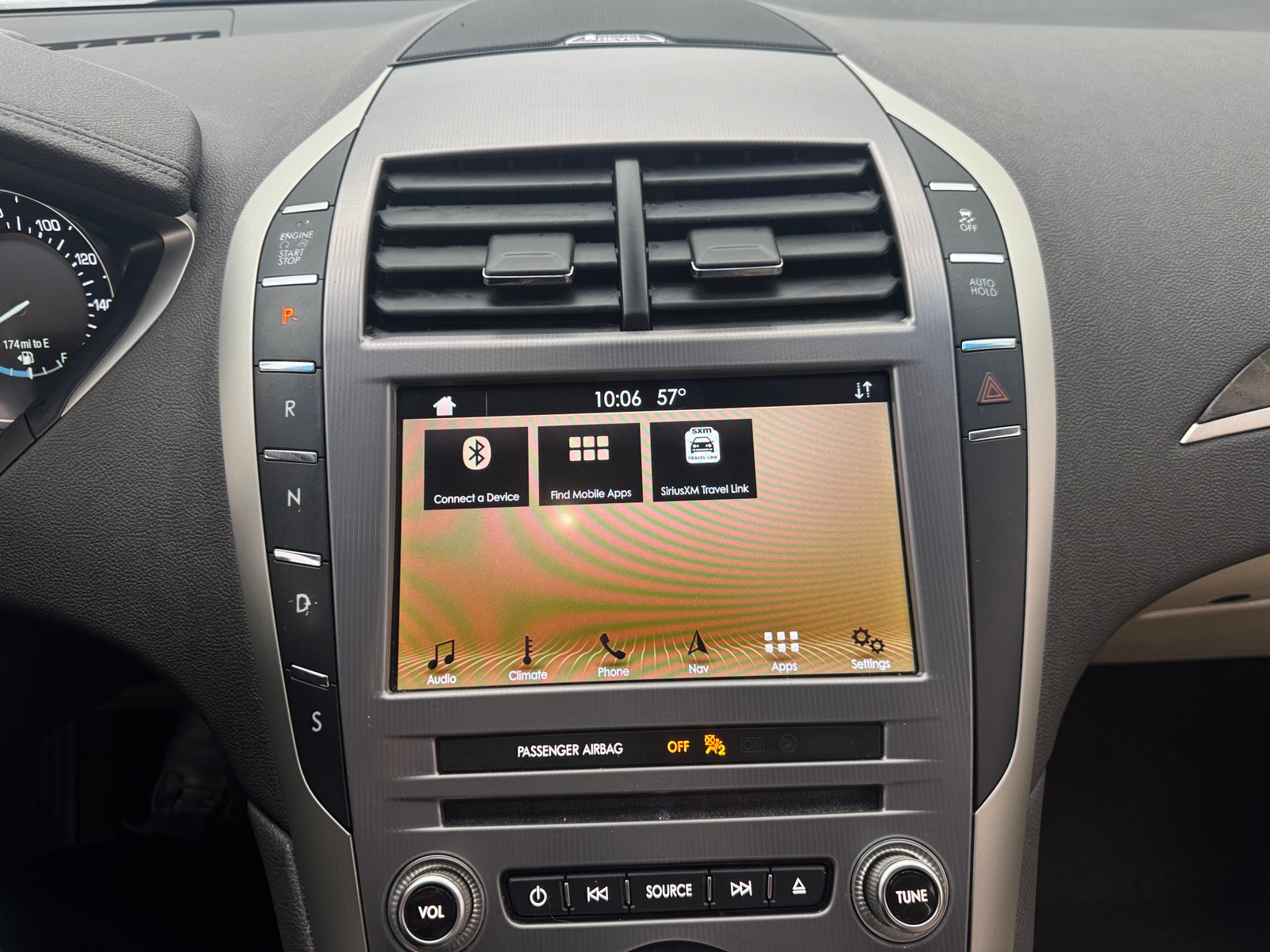 Thumbnail: 2019 Lincoln MKZ - 3
