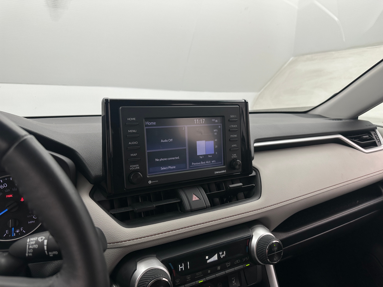 Thumbnail: 2020 Toyota RAV4 - 4