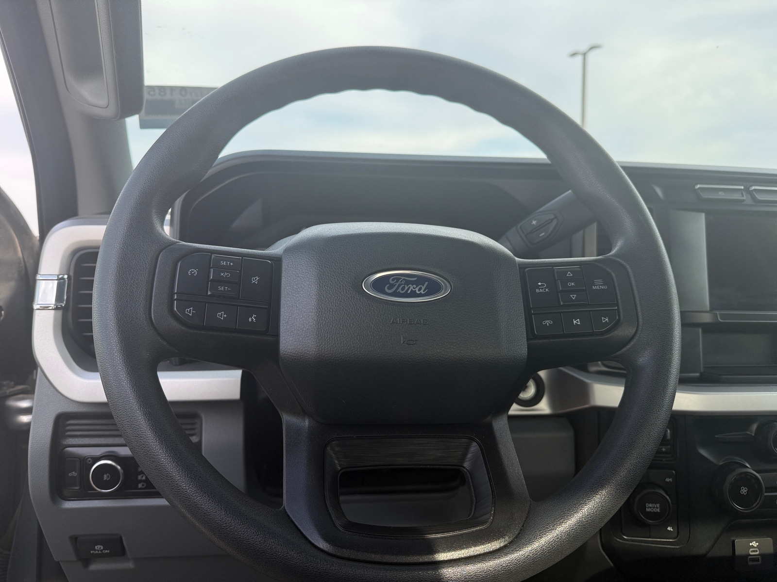 Thumbnail: 2024 Ford Econoline - 4