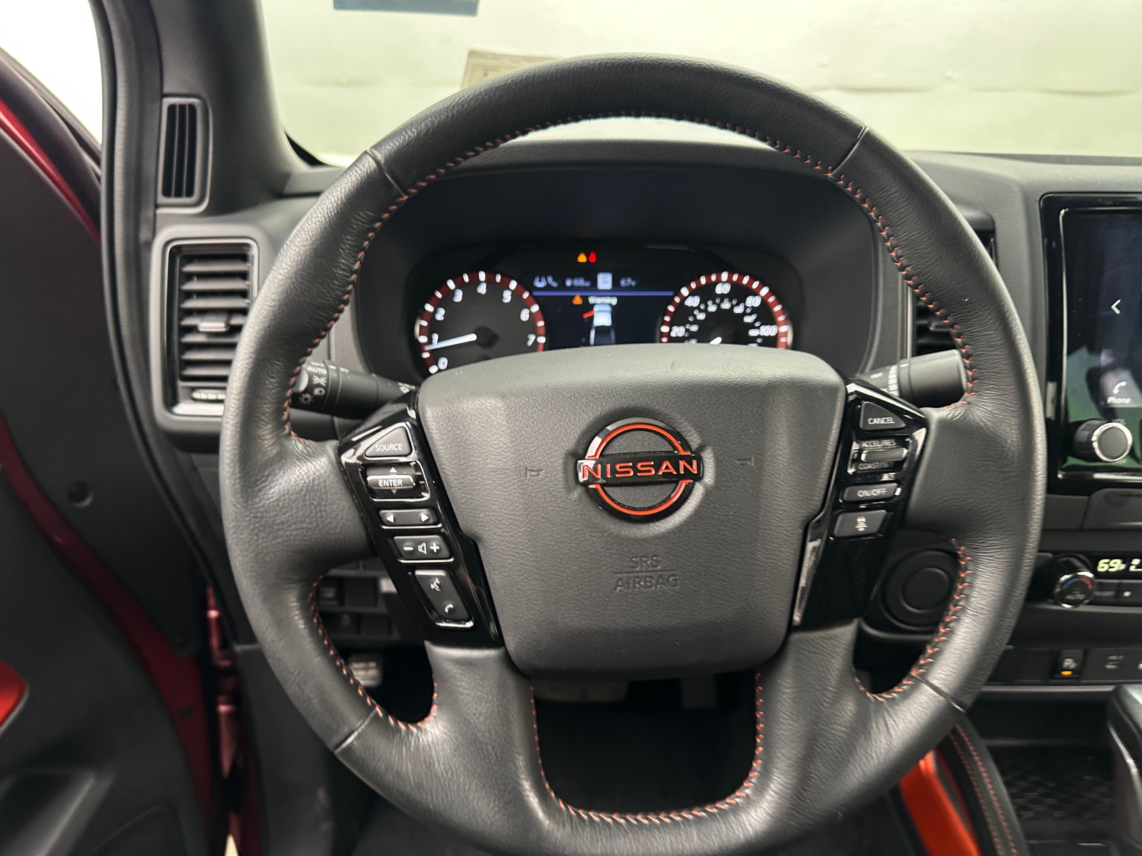 Thumbnail: 2023 Nissan Frontier - 5