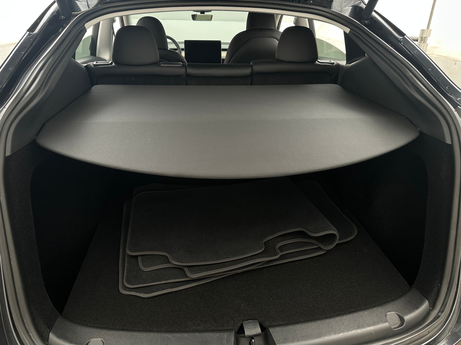 Thumbnail: 2024 Tesla Model Y - 6