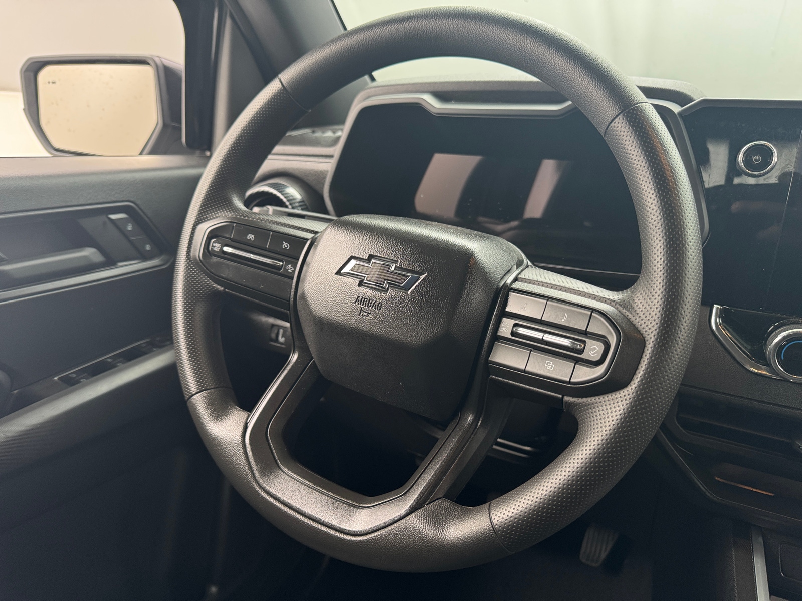 Thumbnail: 2026 Chevrolet Colorado - 5