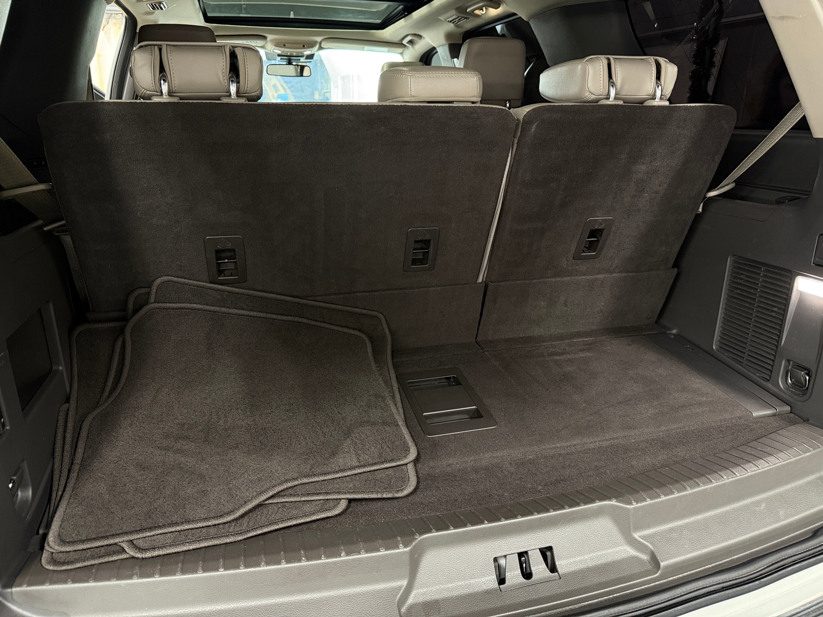 Thumbnail: 2021 Ford Expedition - 7