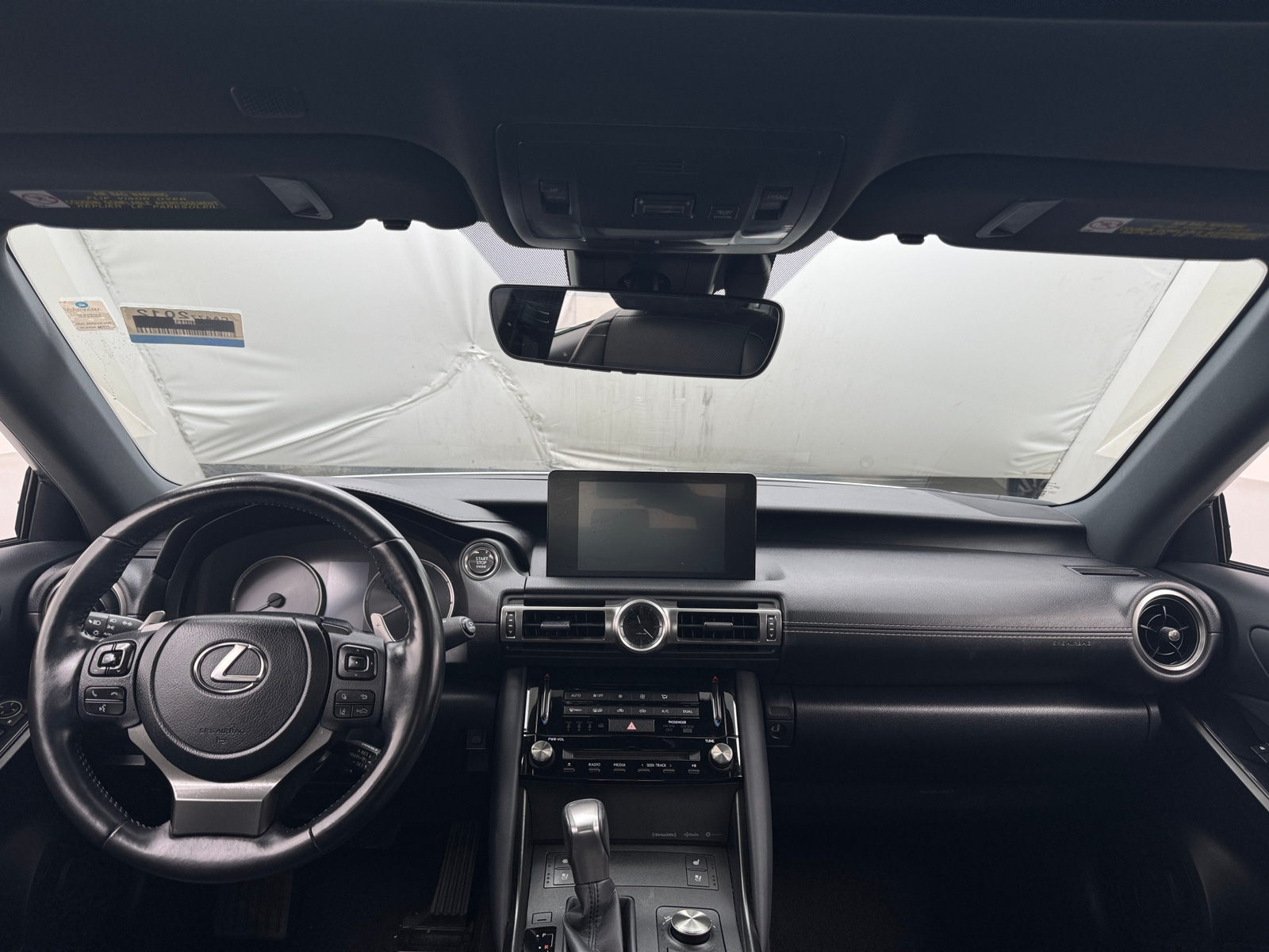 Thumbnail: 2021 Lexus IS - 2