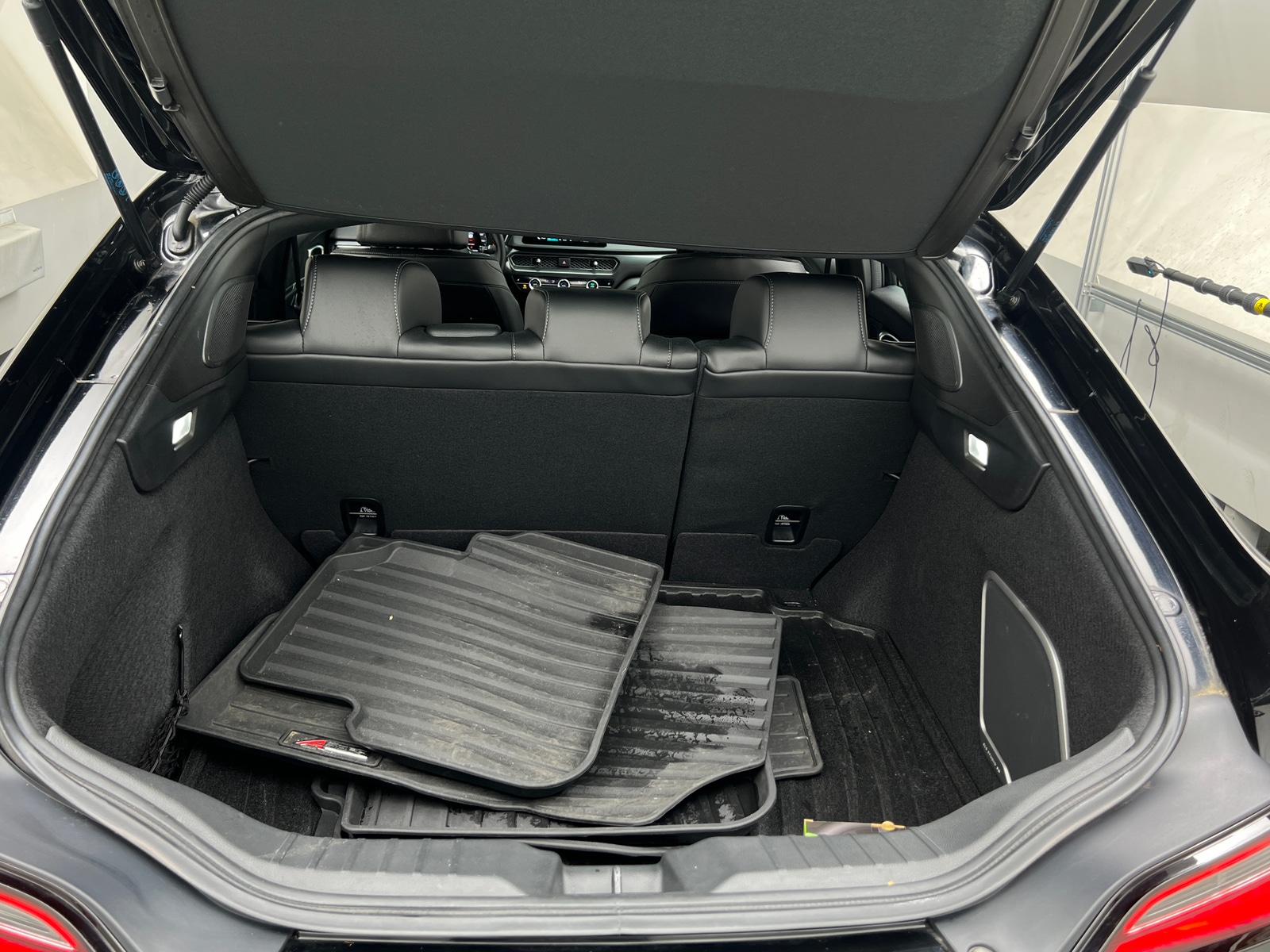 Thumbnail: 2024 Acura Integra - 6