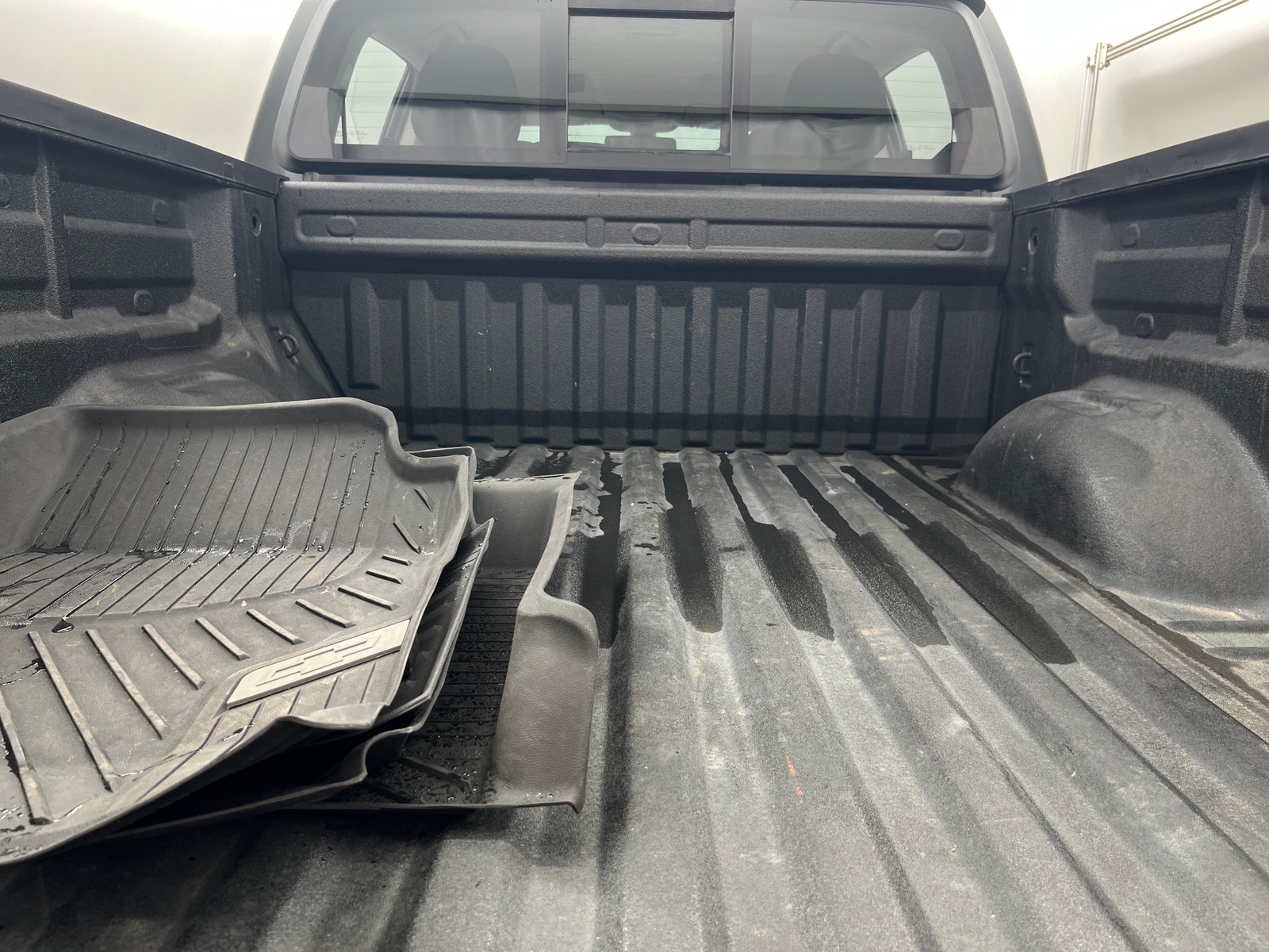 Thumbnail: 2022 Chevrolet Colorado - 7