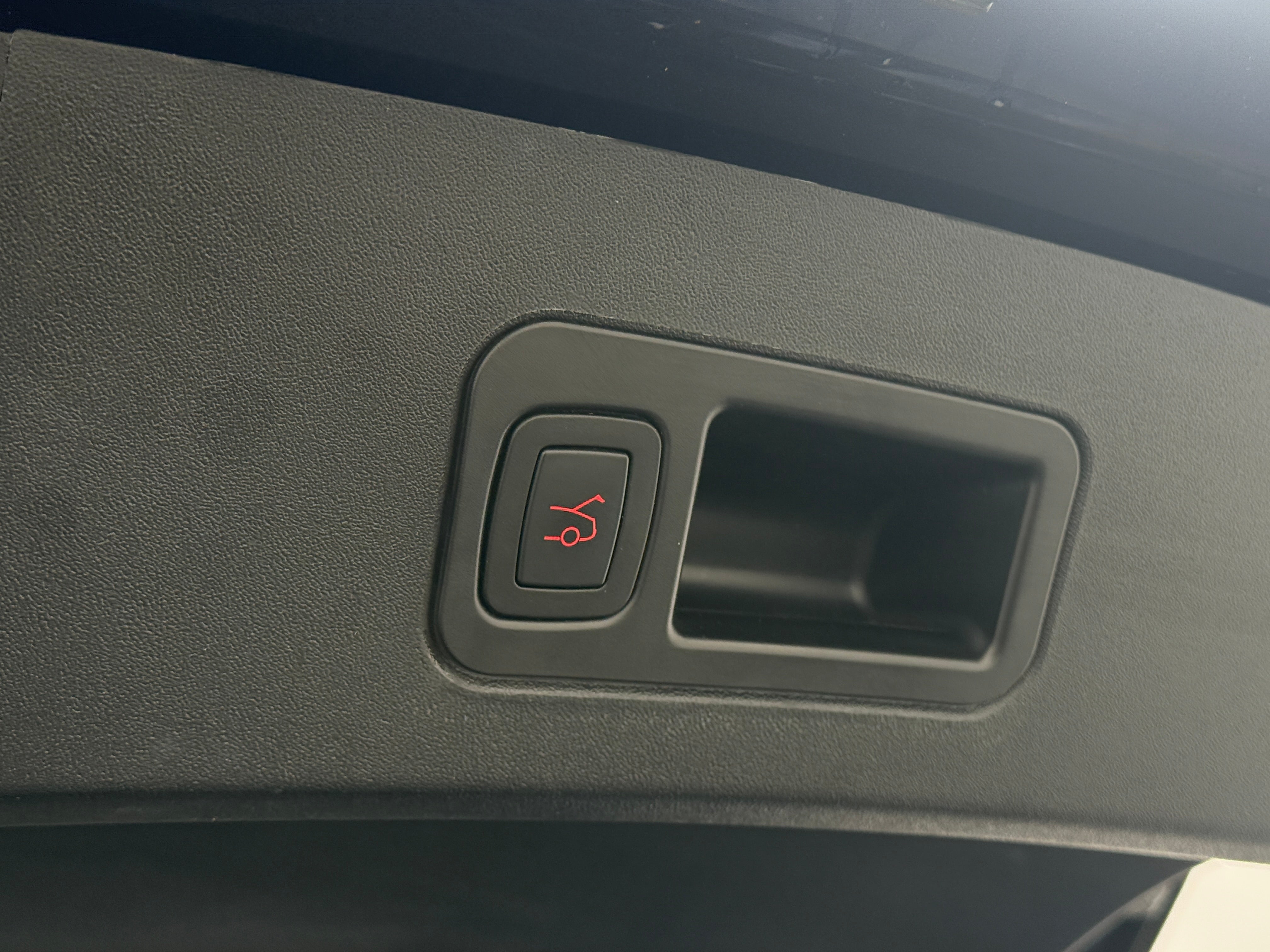 2021 Tesla Model S Long Range Plus - Photo 8