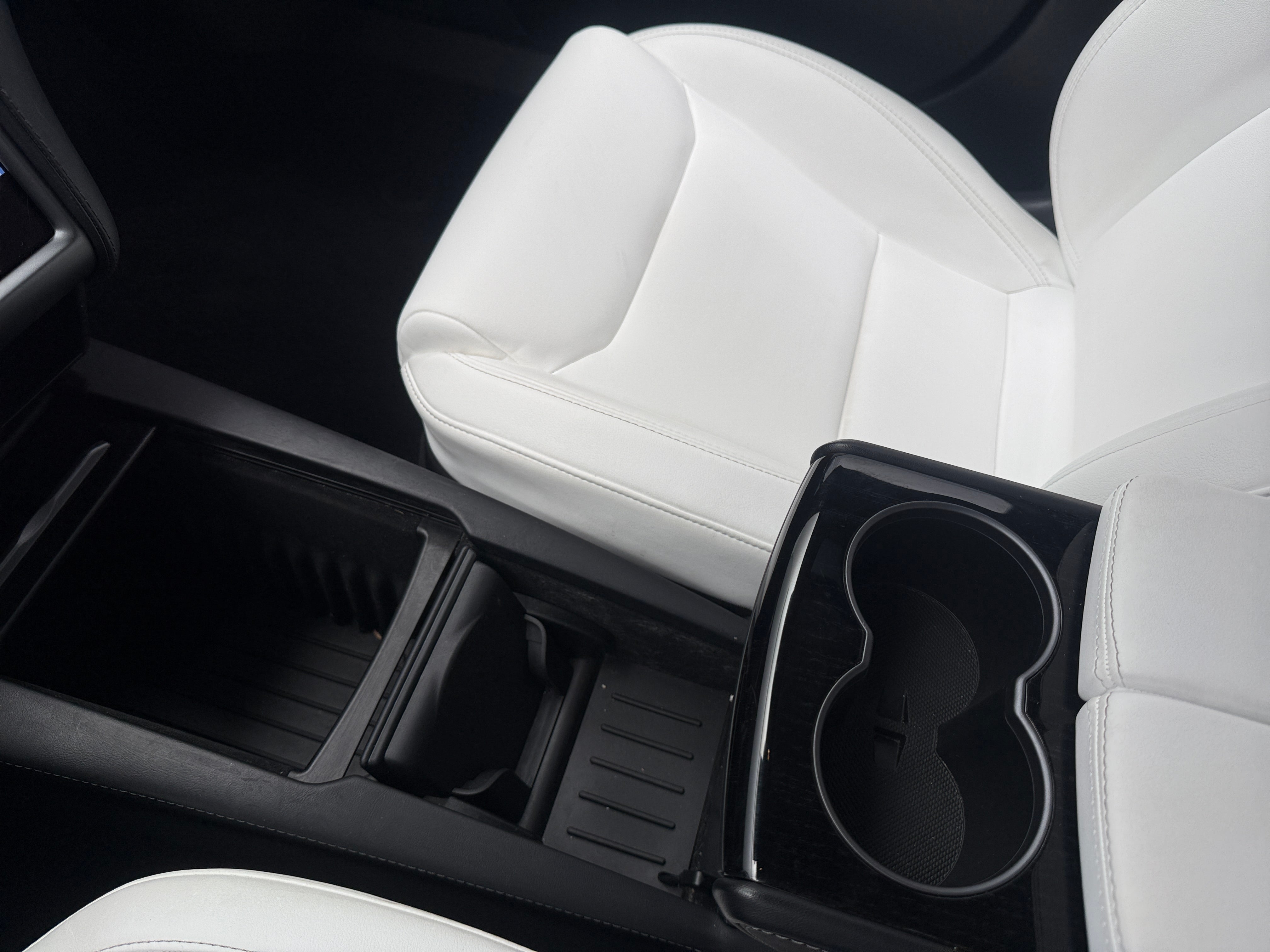 2021 Tesla Model S Long Range Plus - Photo 20