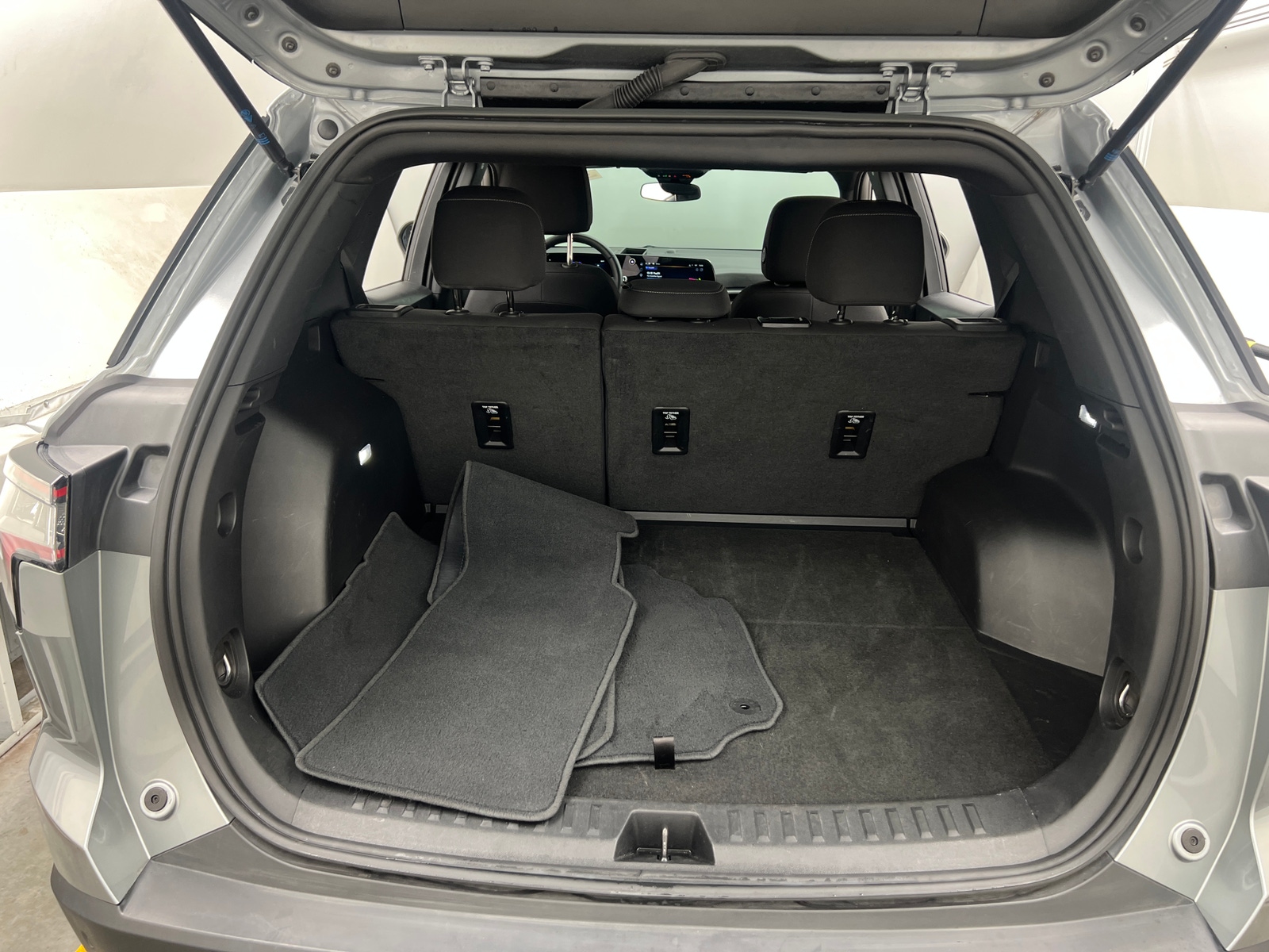 Thumbnail: 2025 Chevrolet Equinox - 7