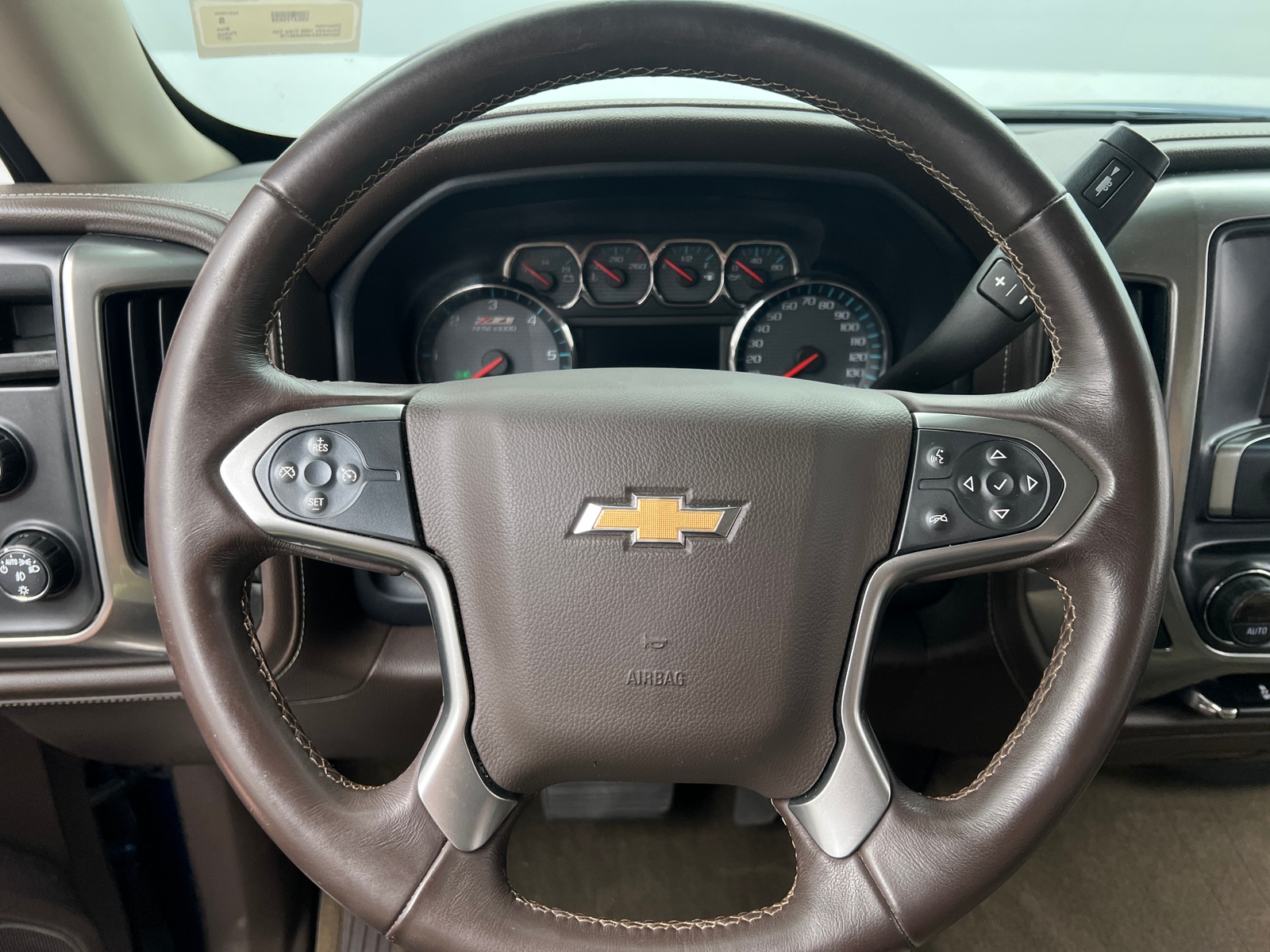 Thumbnail: 2017 Chevrolet Silverado 1500 - 4