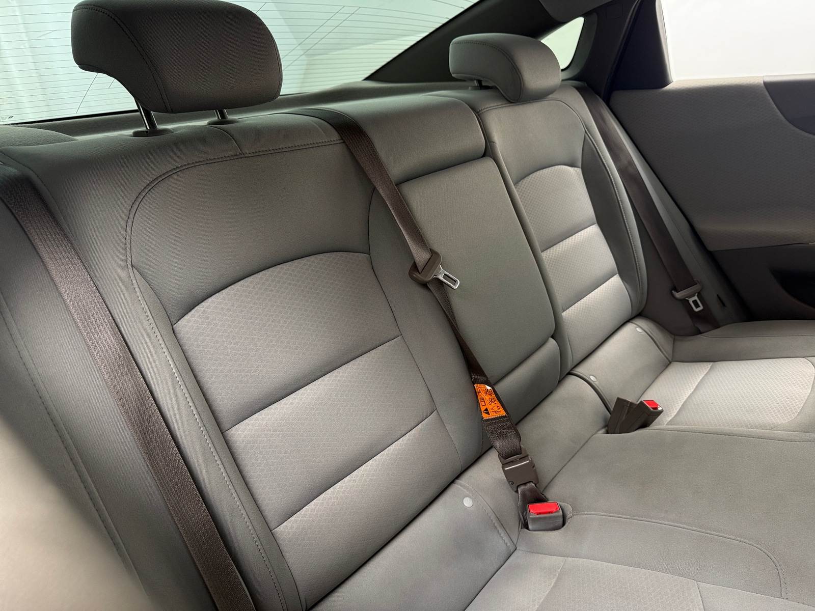 Thumbnail: 2017 Chevrolet Malibu - 6