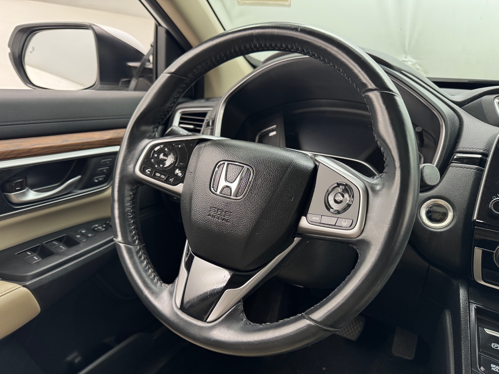 Thumbnail: 2019 Honda CR-V - 4