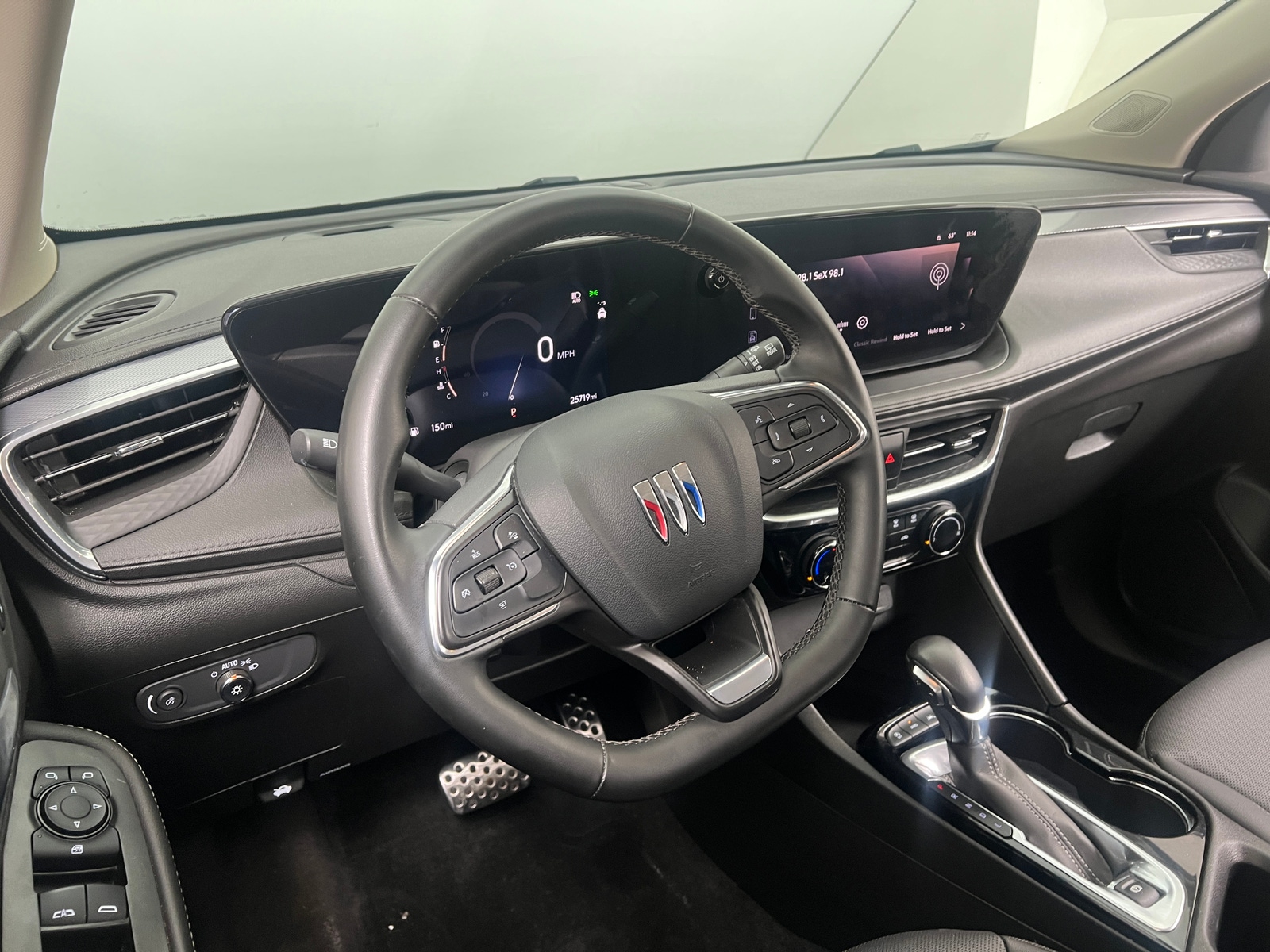 Thumbnail: 2024 Buick Encore GX - 2