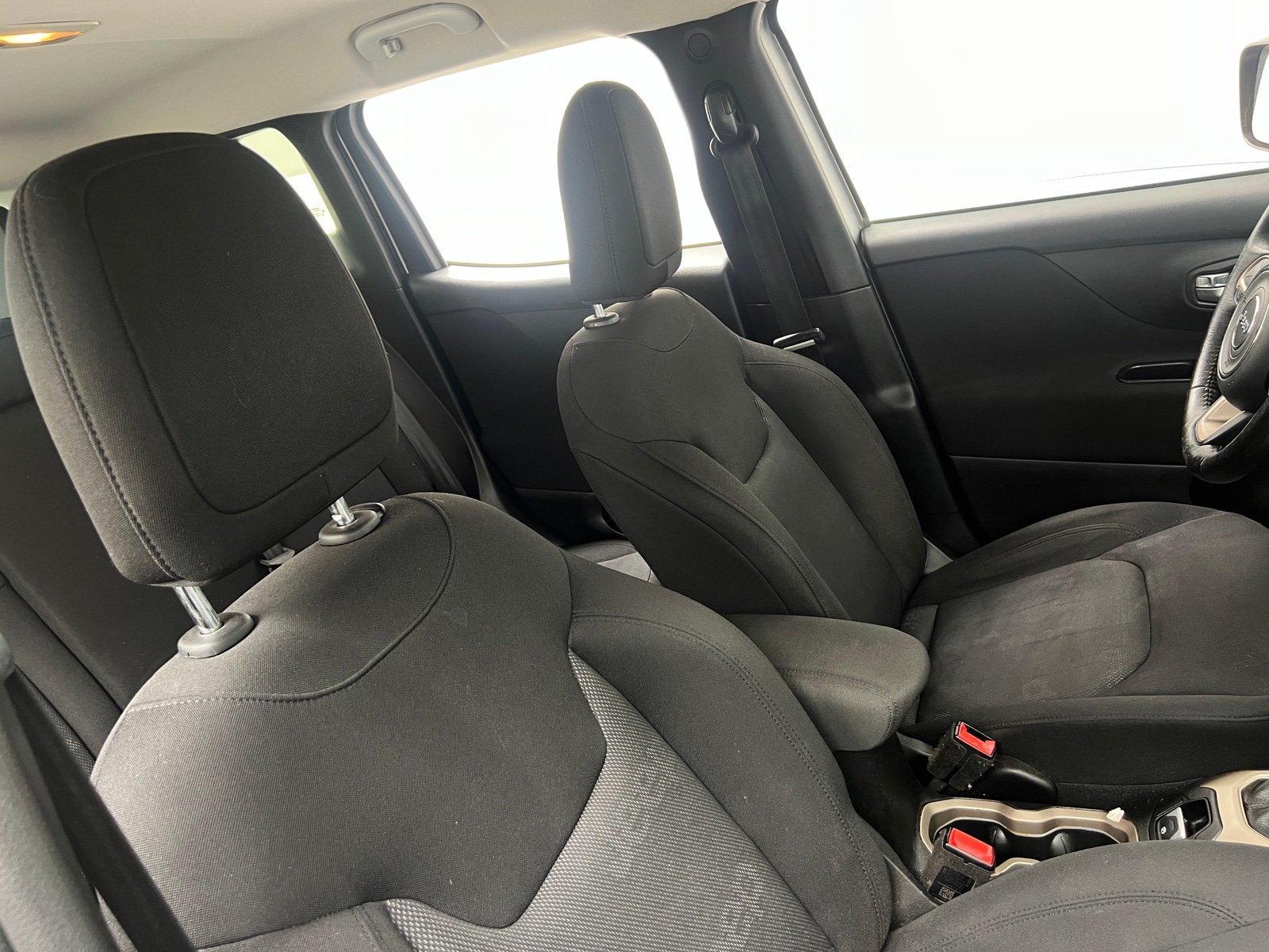 Thumbnail: 2016 Jeep Renegade - 2