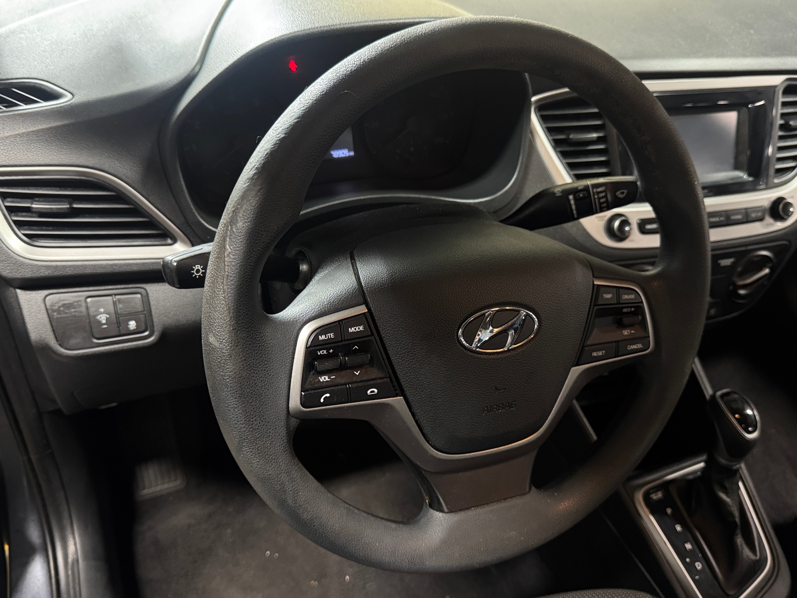 Thumbnail: 2019 Hyundai Accent - 5