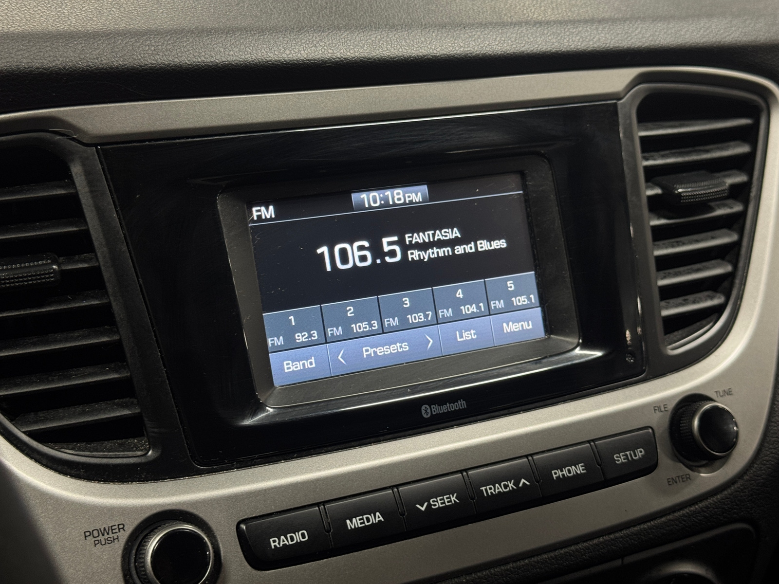 Thumbnail: 2019 Hyundai Accent - 4