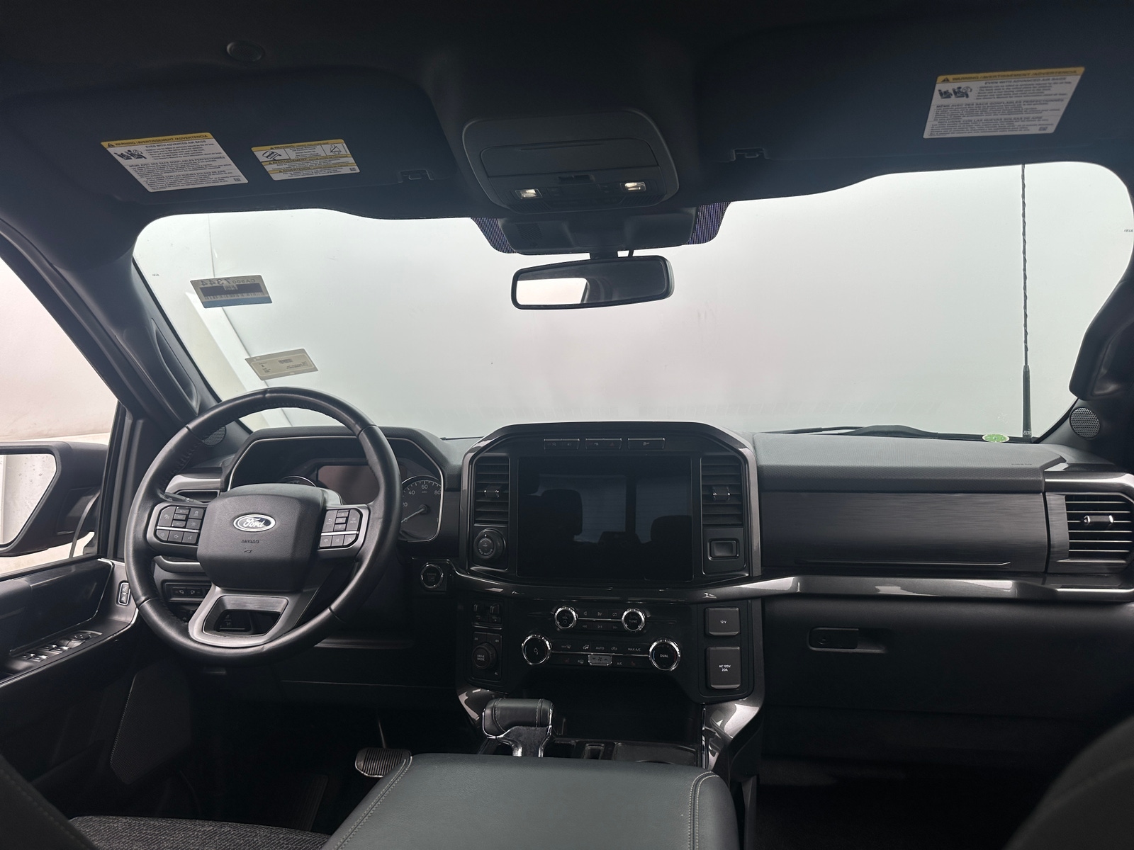 Thumbnail: 2022 Ford Econoline - 3