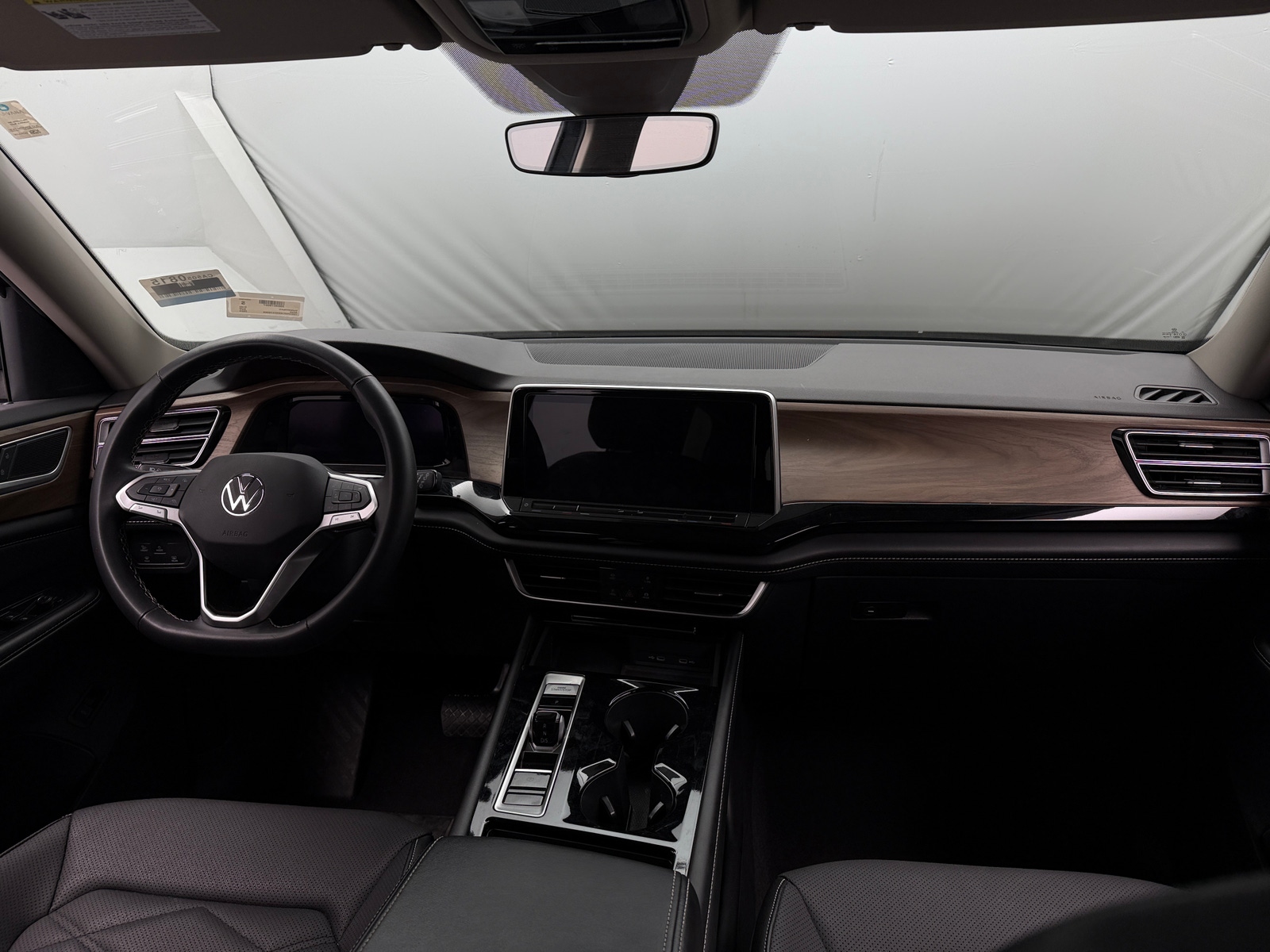 Thumbnail: 2024 Volkswagen Atlas - 2