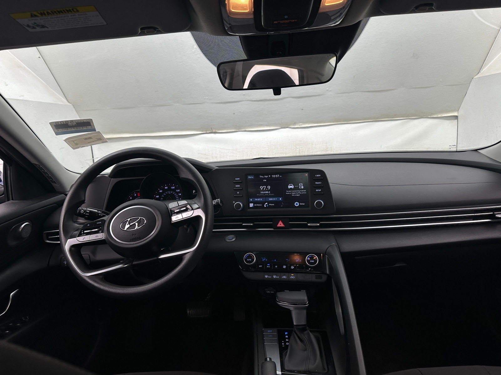 Thumbnail: 2021 Hyundai Elantra - 3