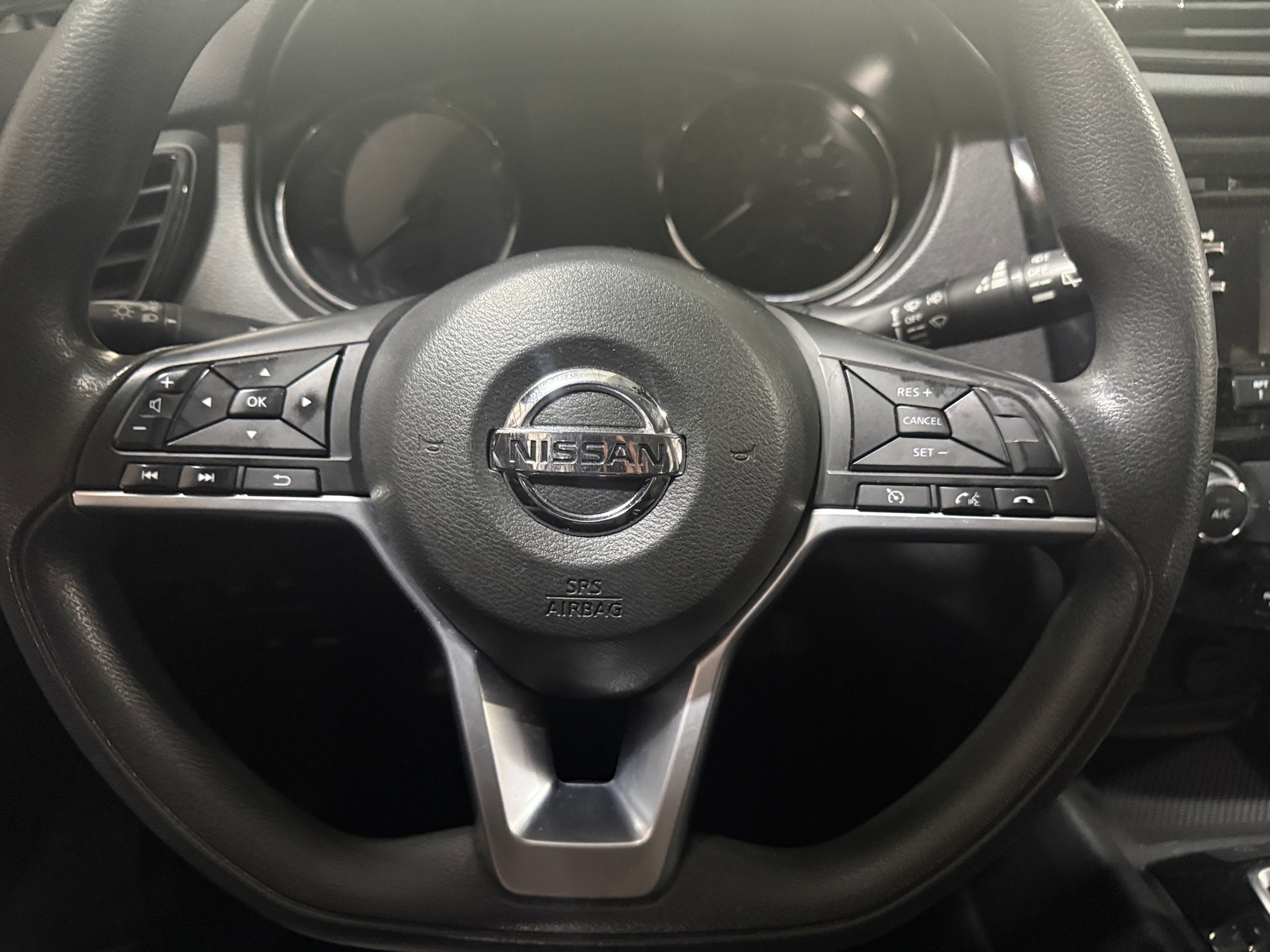 Thumbnail: 2017 Nissan Rogue - 5
