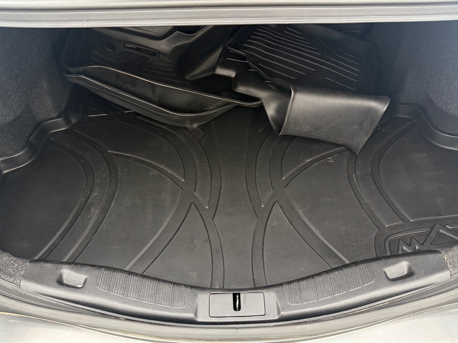 Thumbnail: 2019 Ford Fusion - 6