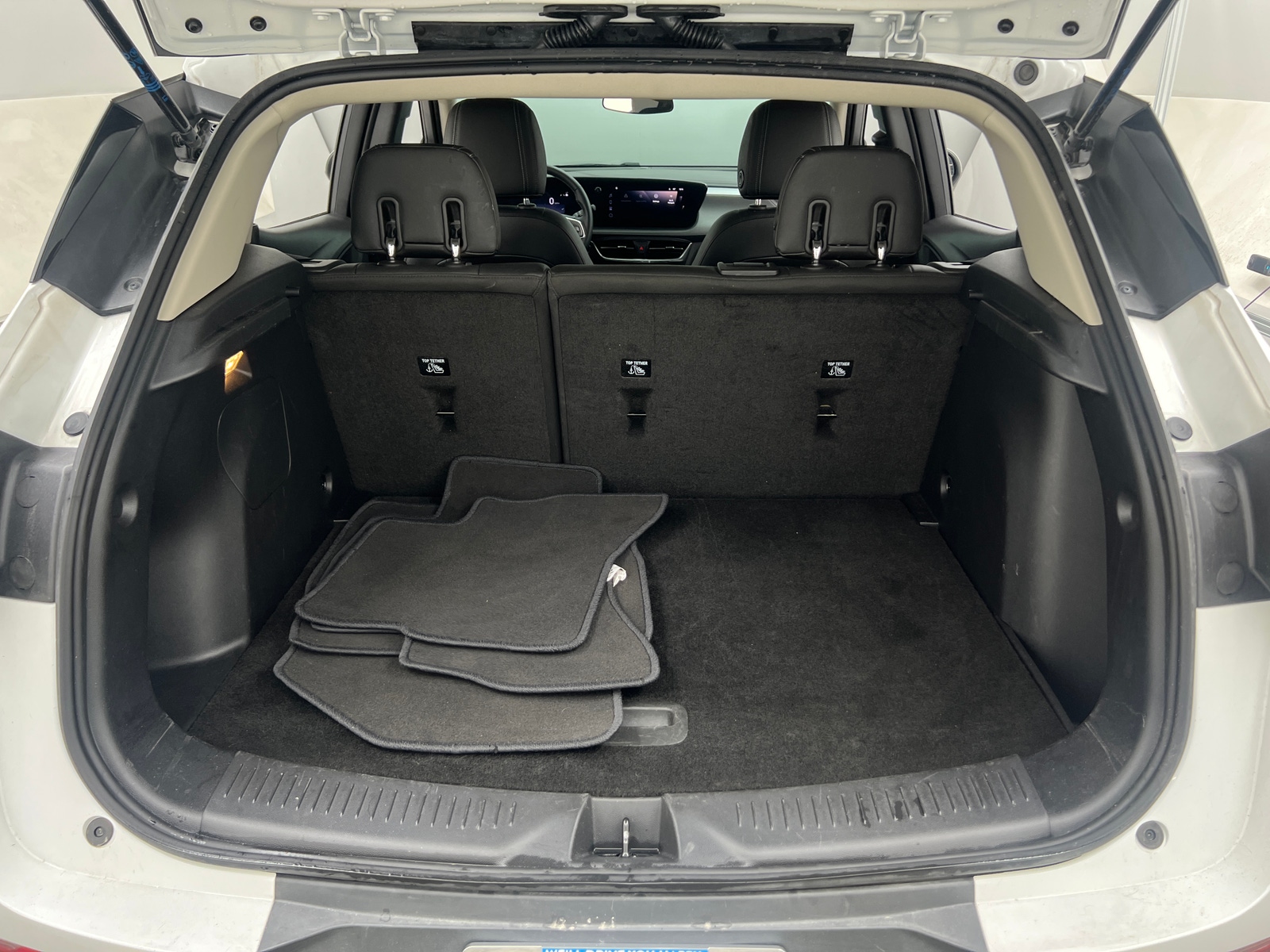 Thumbnail: 2025 Buick Encore GX - 6