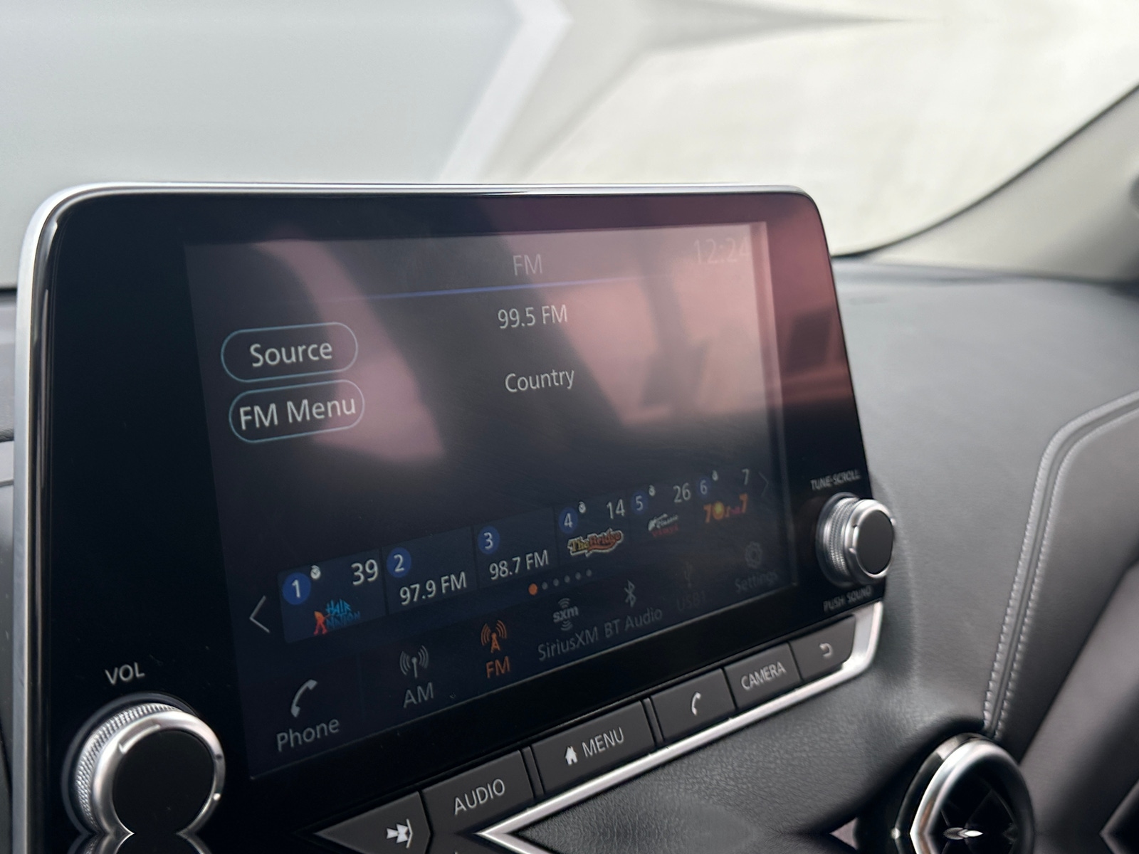 Thumbnail: 2025 Nissan Sentra - 4