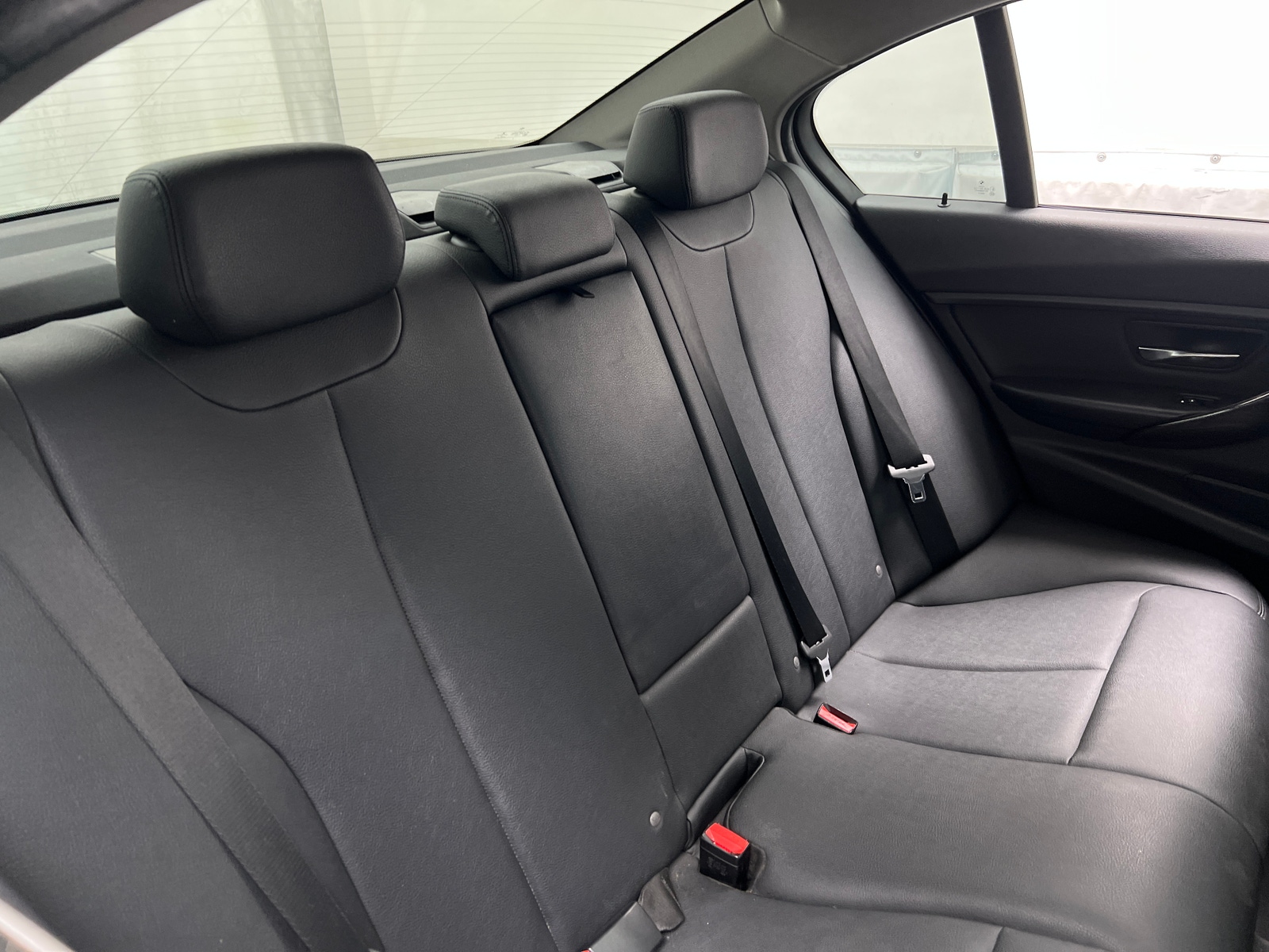 Thumbnail: 2016 BMW 3 Series - 5