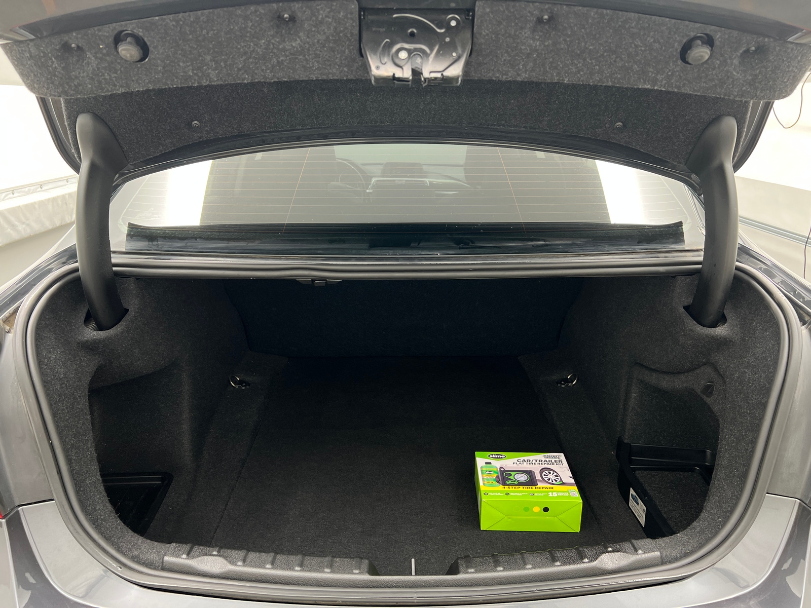 Thumbnail: 2016 BMW 3 Series - 6