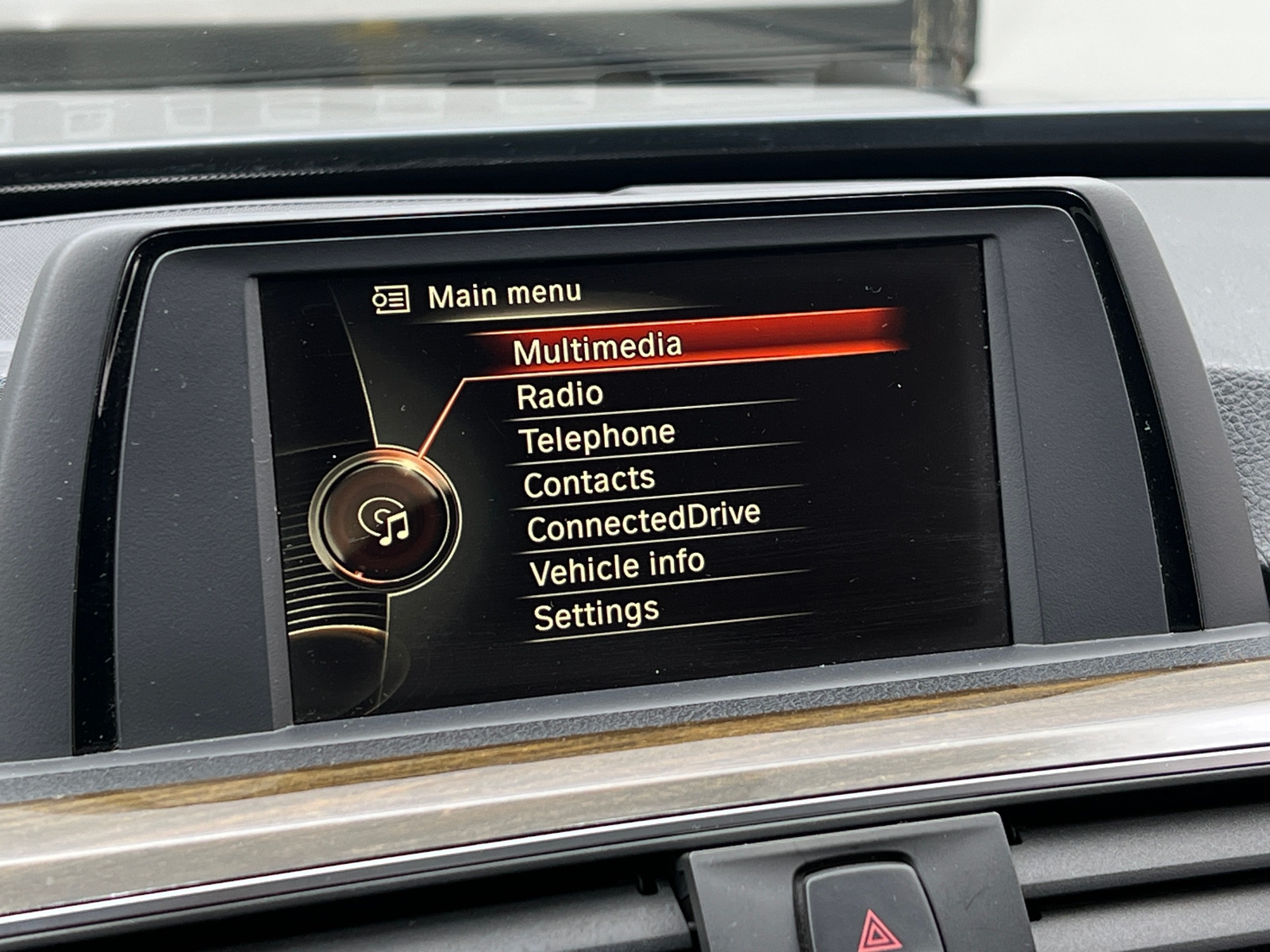 Thumbnail: 2016 BMW 3 Series - 3