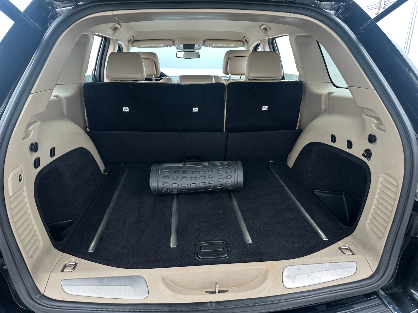 Thumbnail: 2015 Jeep Grand Cherokee - 6