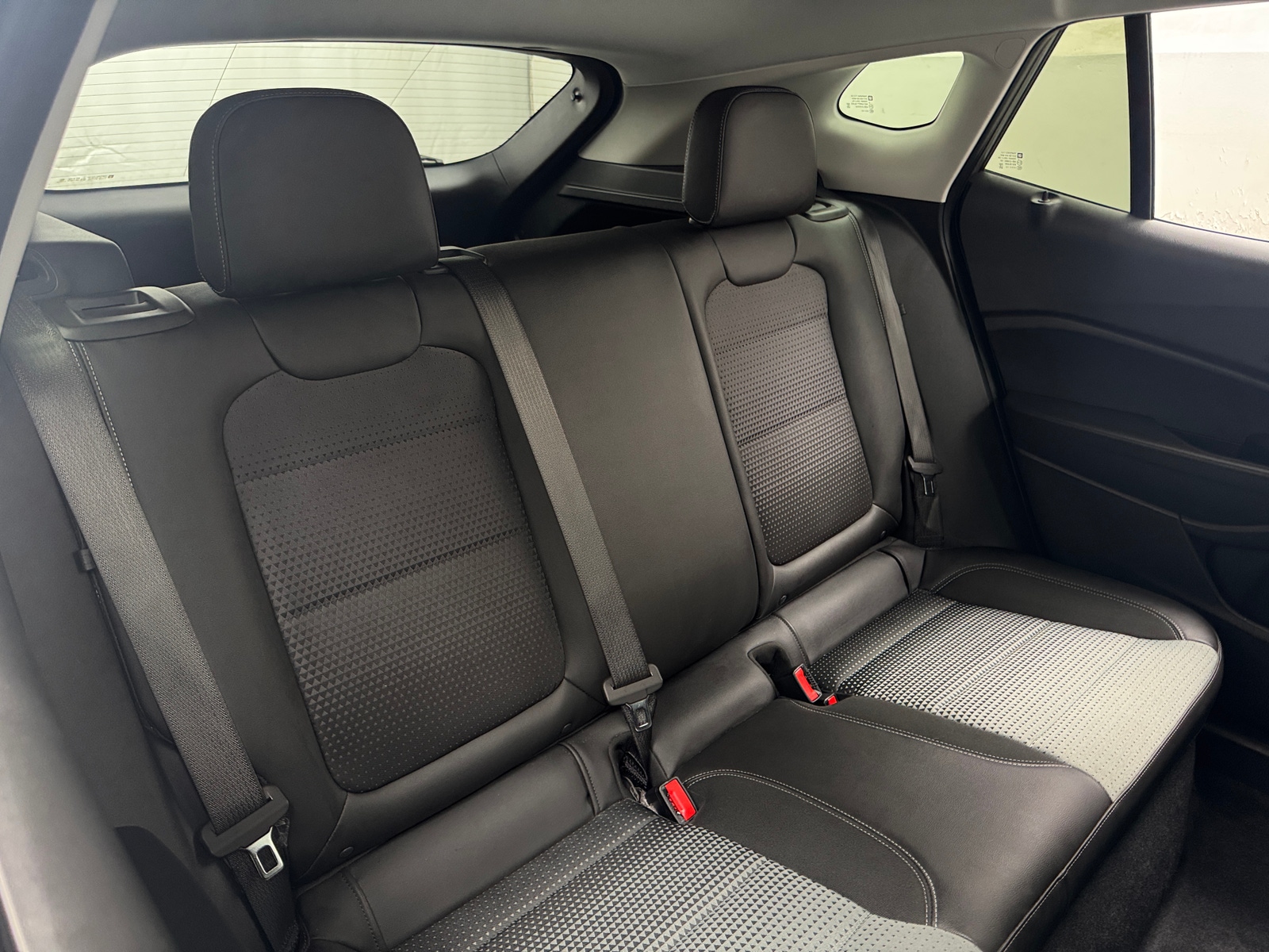 Thumbnail: 2025 Chevrolet Trax - 6