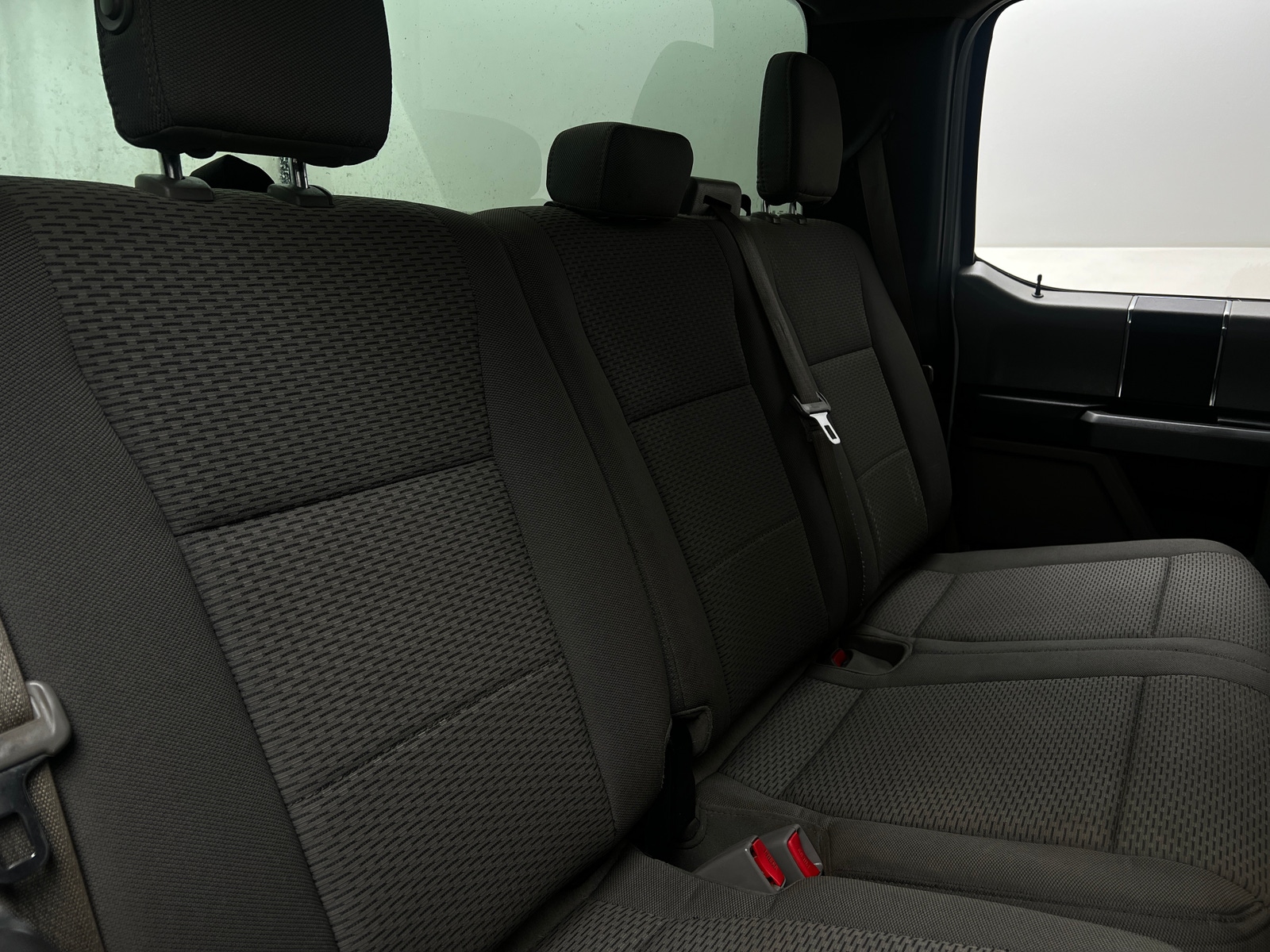 Thumbnail: 2017 Ford Econoline - 6