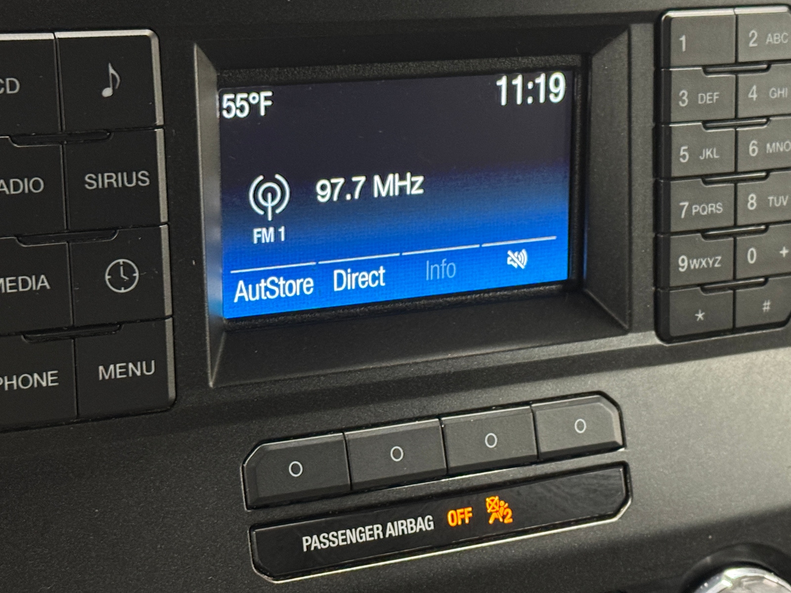 Thumbnail: 2017 Ford Econoline - 4