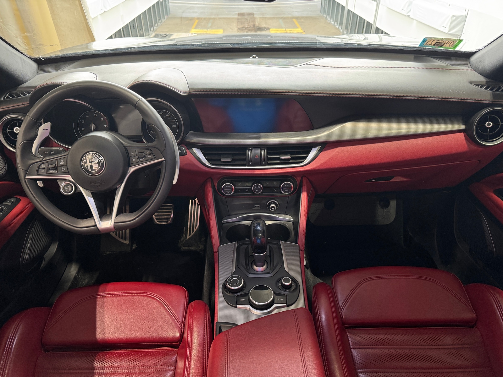 Thumbnail: 2019 Alfa Romeo Stelvio - 2