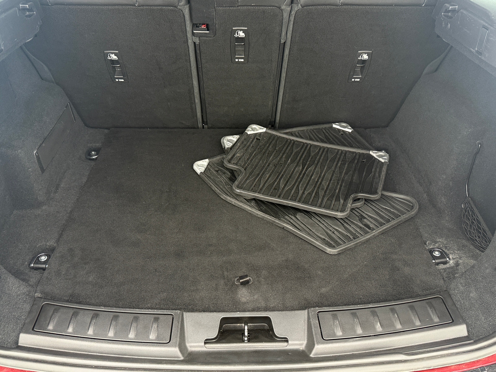 Thumbnail: 2020 Land Rover Range Rover Evoque - 6