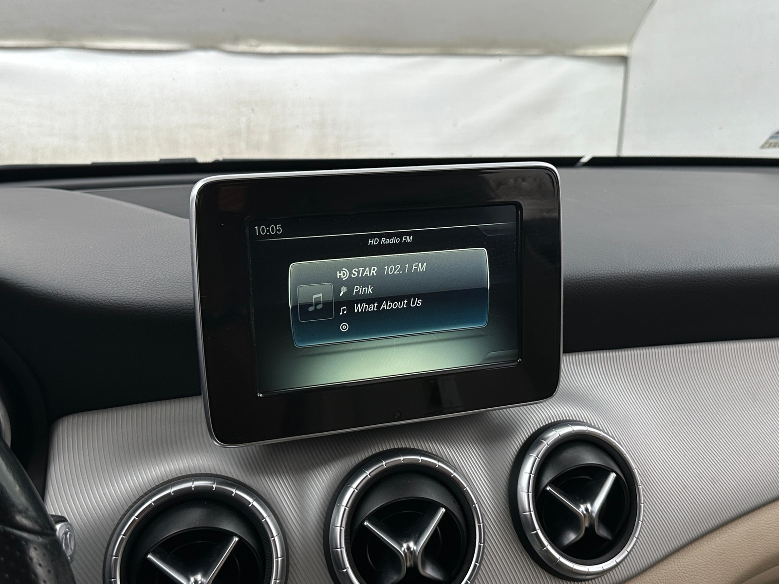 Thumbnail: 2016 Mercedes-Benz CLA - 3