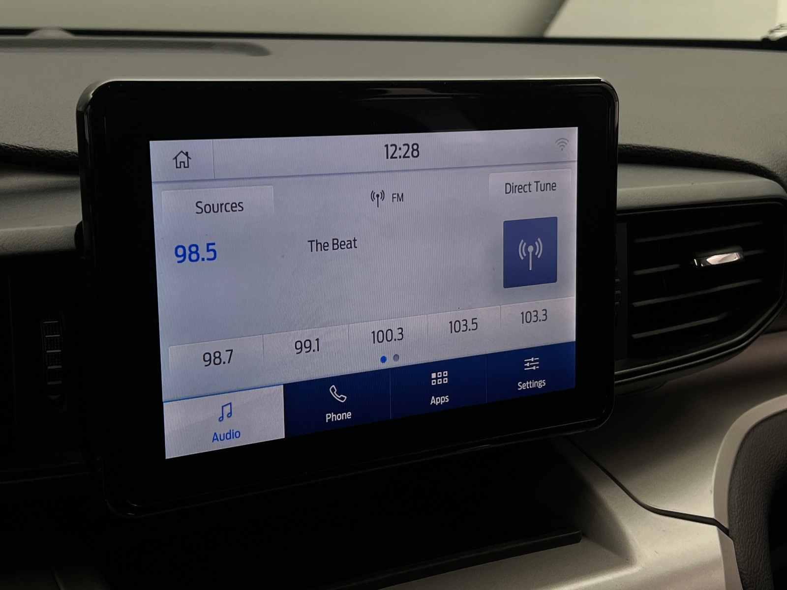 Thumbnail: 2023 Ford Explorer - 4