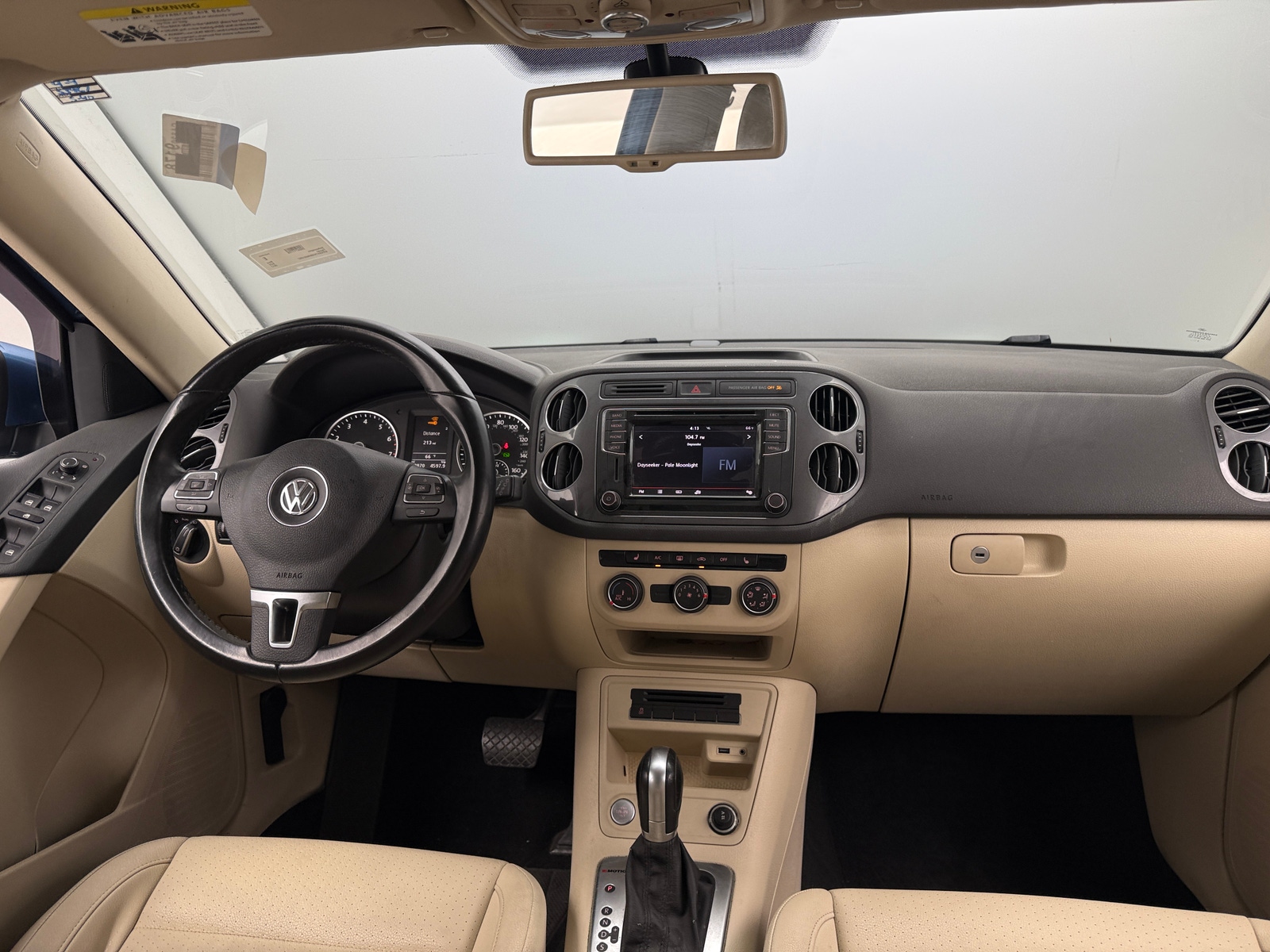 Thumbnail: 2017 Volkswagen Tiguan - 2