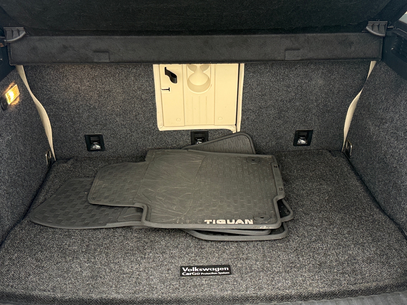 Thumbnail: 2017 Volkswagen Tiguan - 6