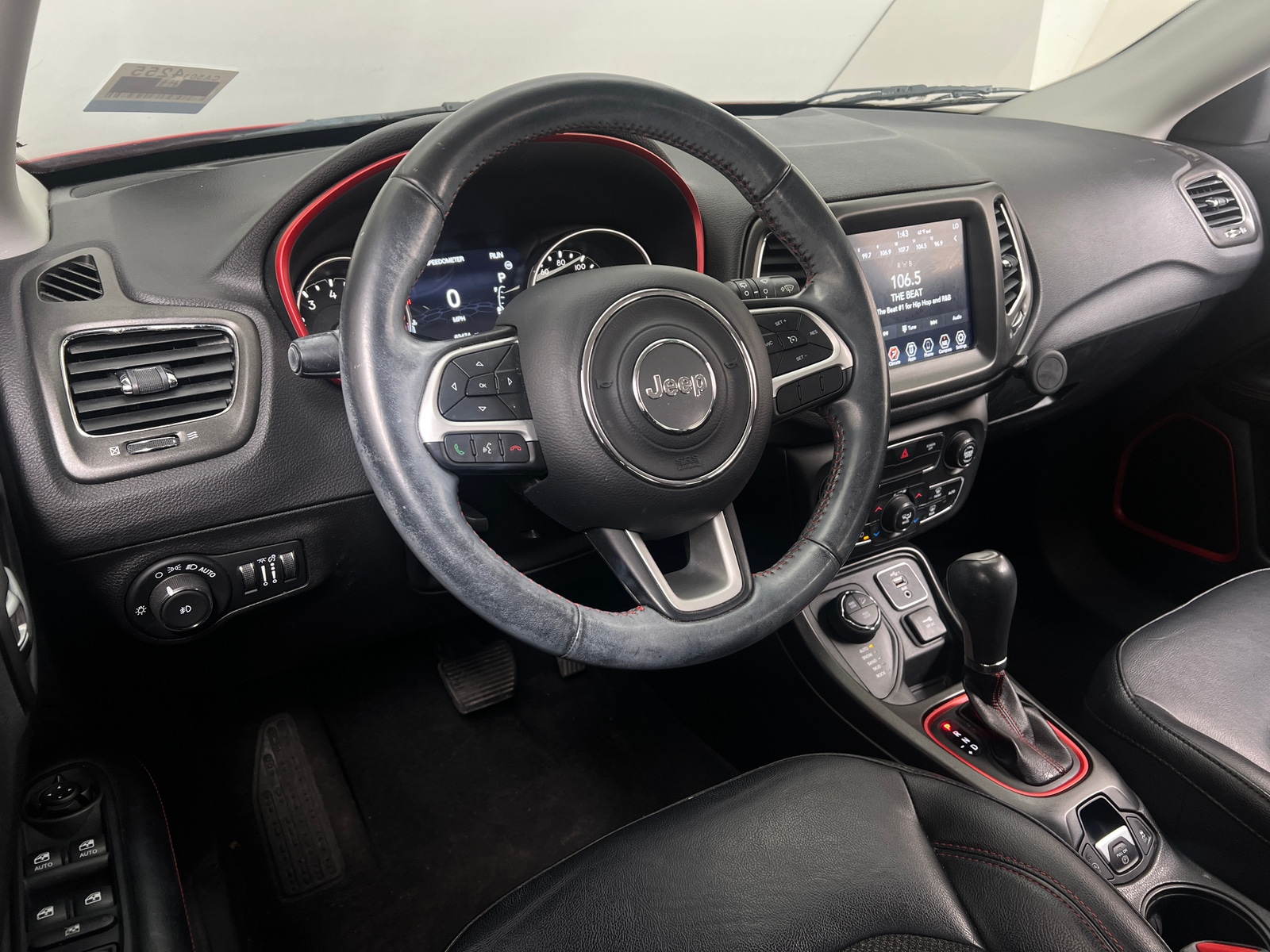 Thumbnail: 2019 Jeep Compass - 3