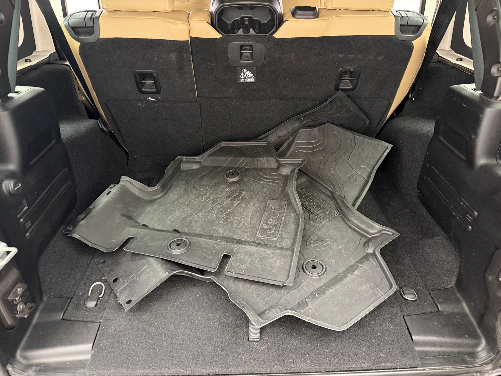 Thumbnail: 2018 Jeep Wrangler - 6