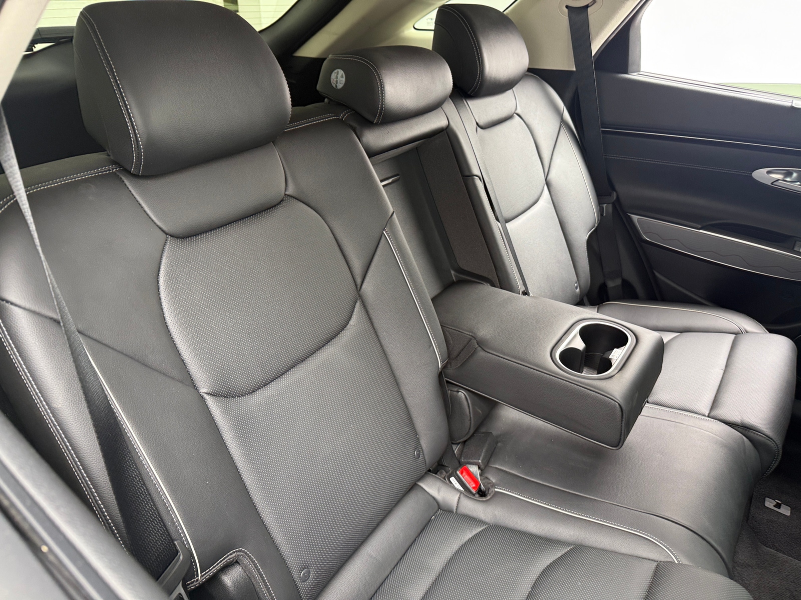 Thumbnail: 2022 Genesis GV70 - 5