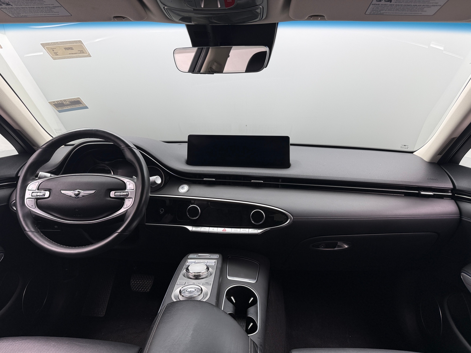 Thumbnail: 2022 Genesis GV70 - 2