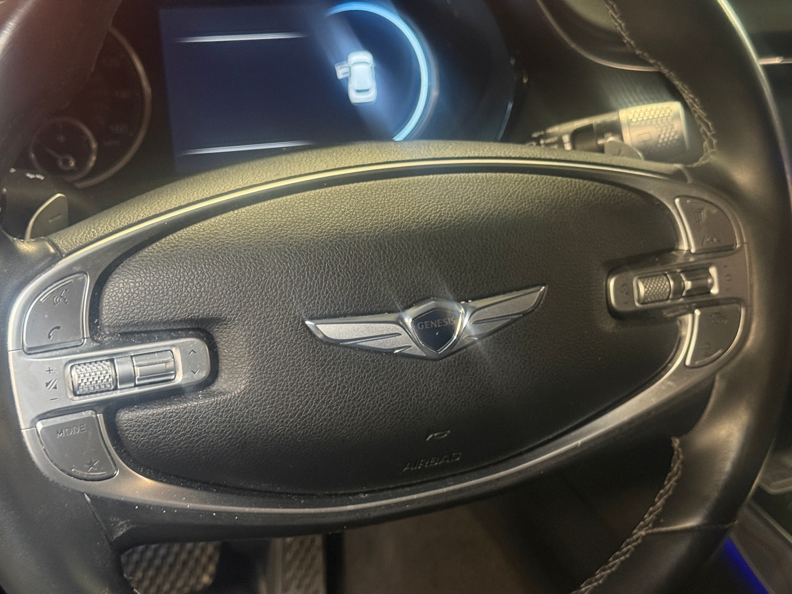 Thumbnail: 2022 Genesis GV70 - 4