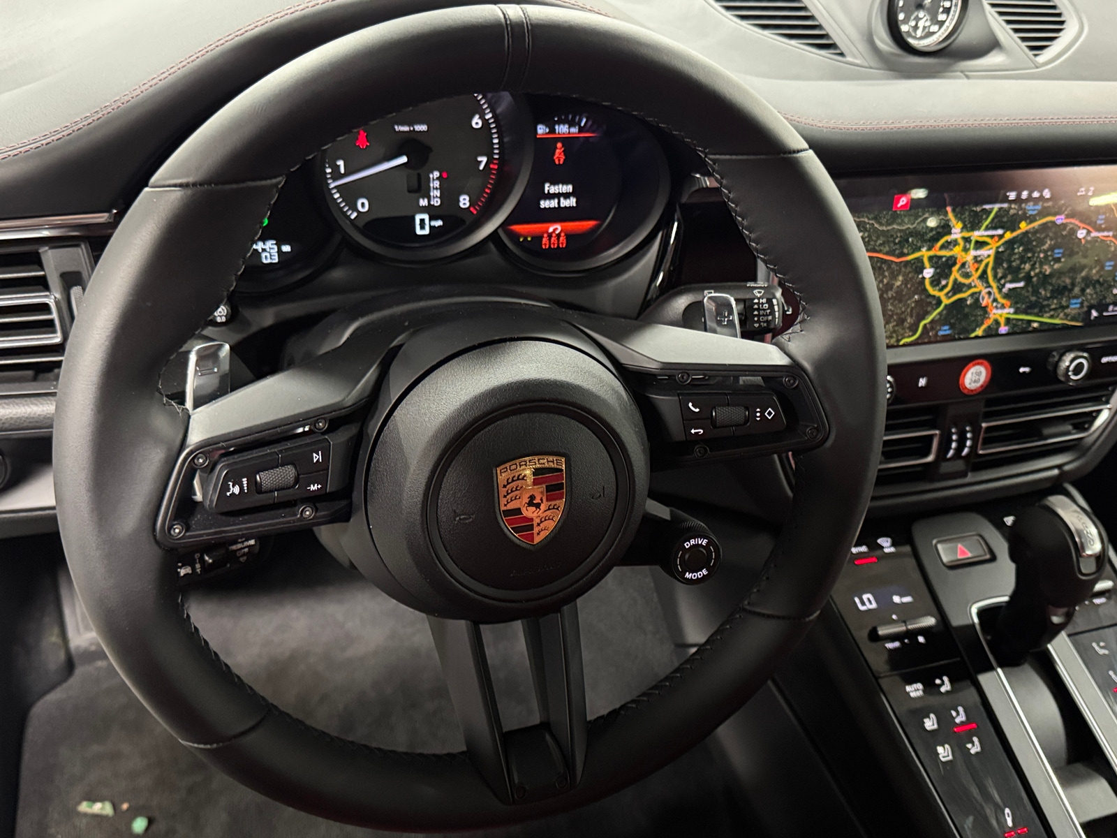 Thumbnail: 2025 Porsche Macan - 5