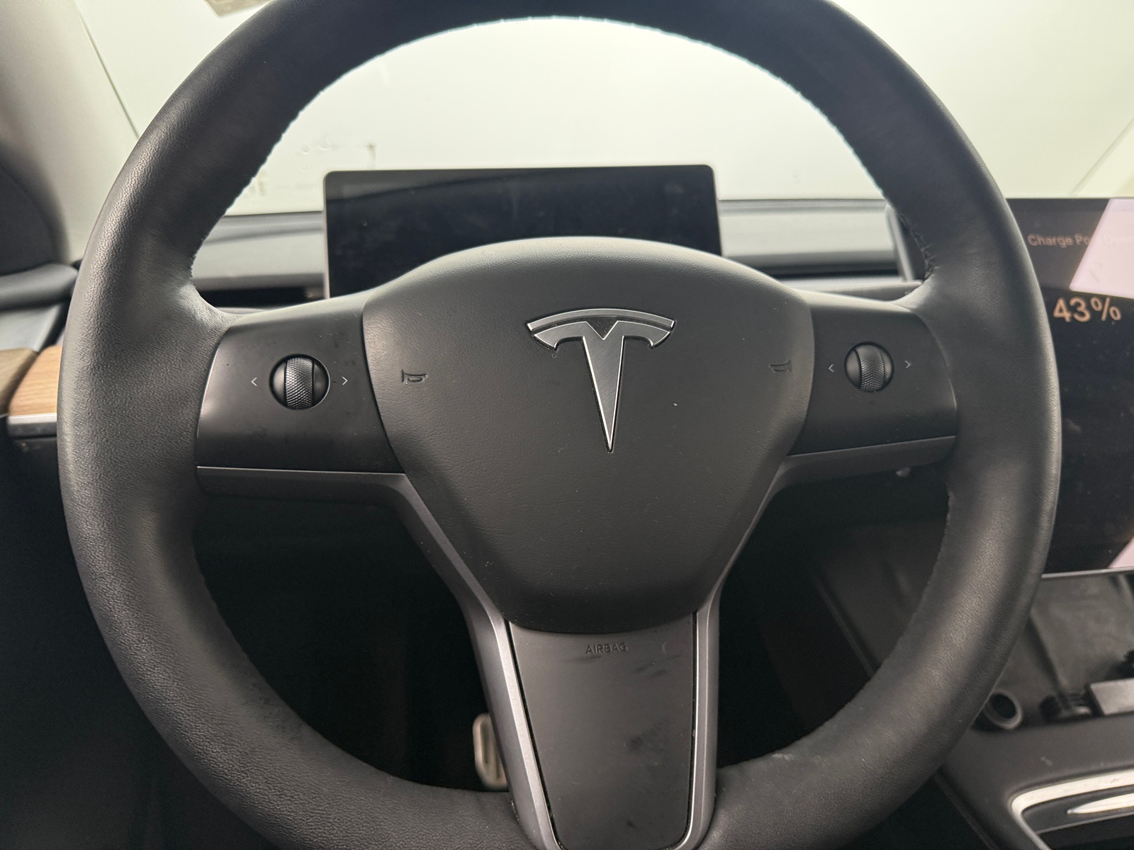 Thumbnail: 2023 Tesla Model Y - 4