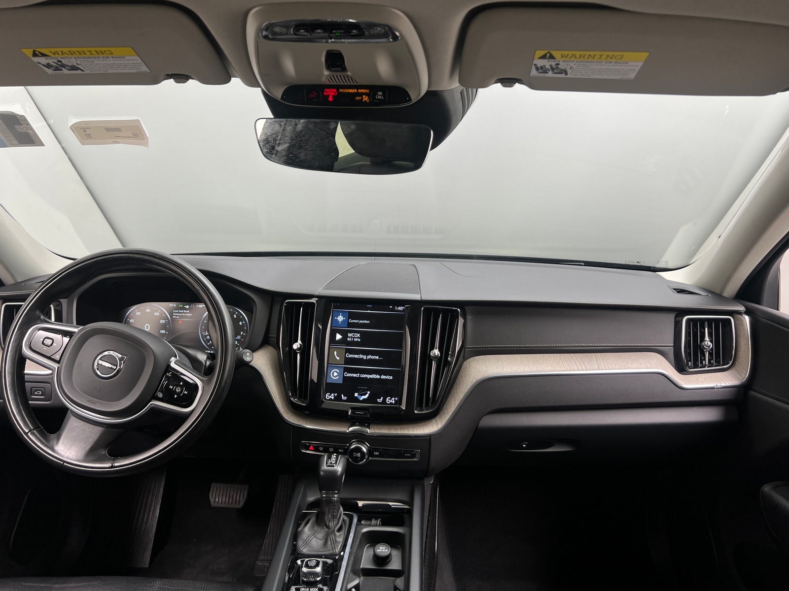 Thumbnail: 2018 Volvo XC60 - 2