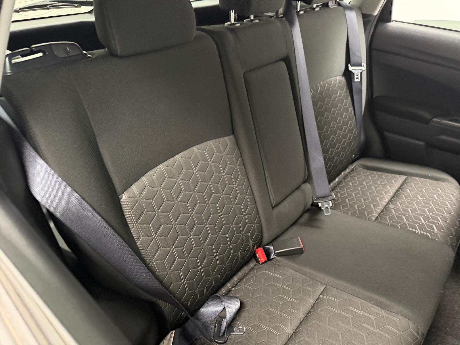 Thumbnail: 2025 Mitsubishi Outlander Sport - 6