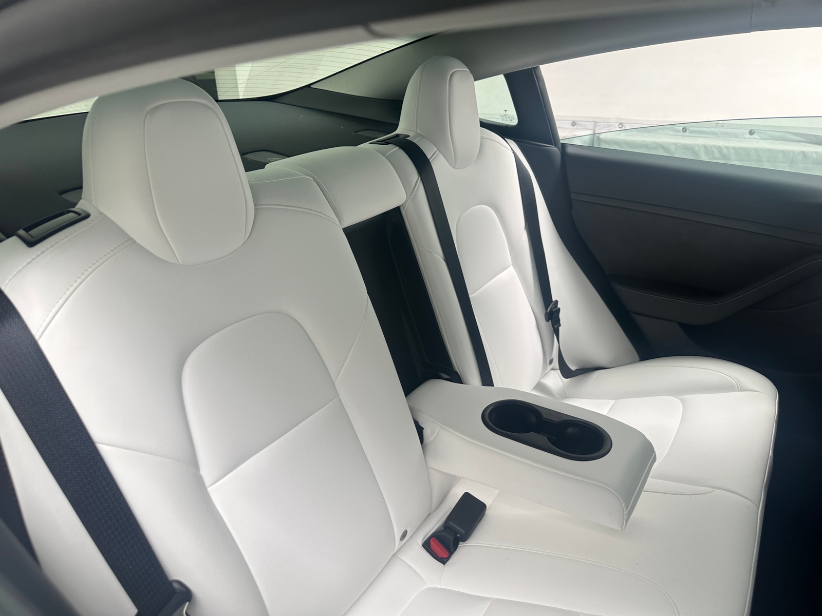 Thumbnail: 2022 Tesla Model 3 - 5